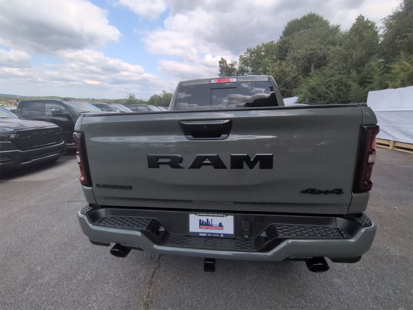 Thumbnail: 2026 RAM 1500 - 7