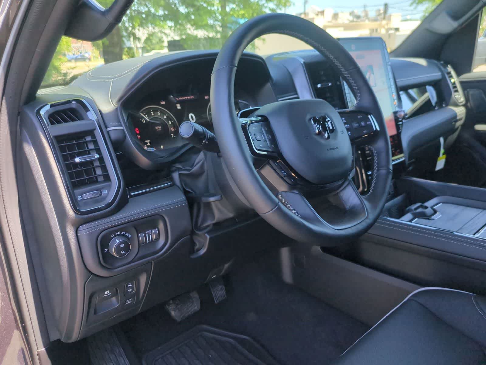 Thumbnail: 2026 RAM 1500 - 10