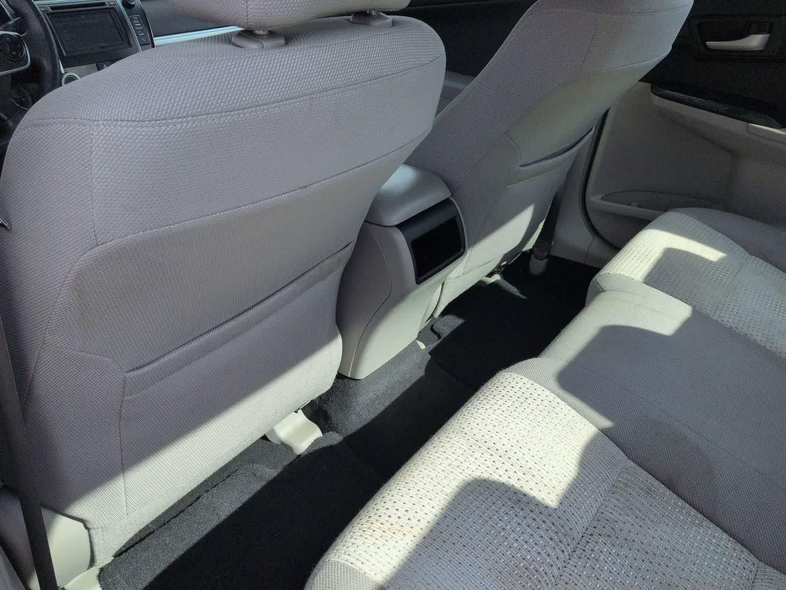 Thumbnail: 2014 Toyota Camry - 13