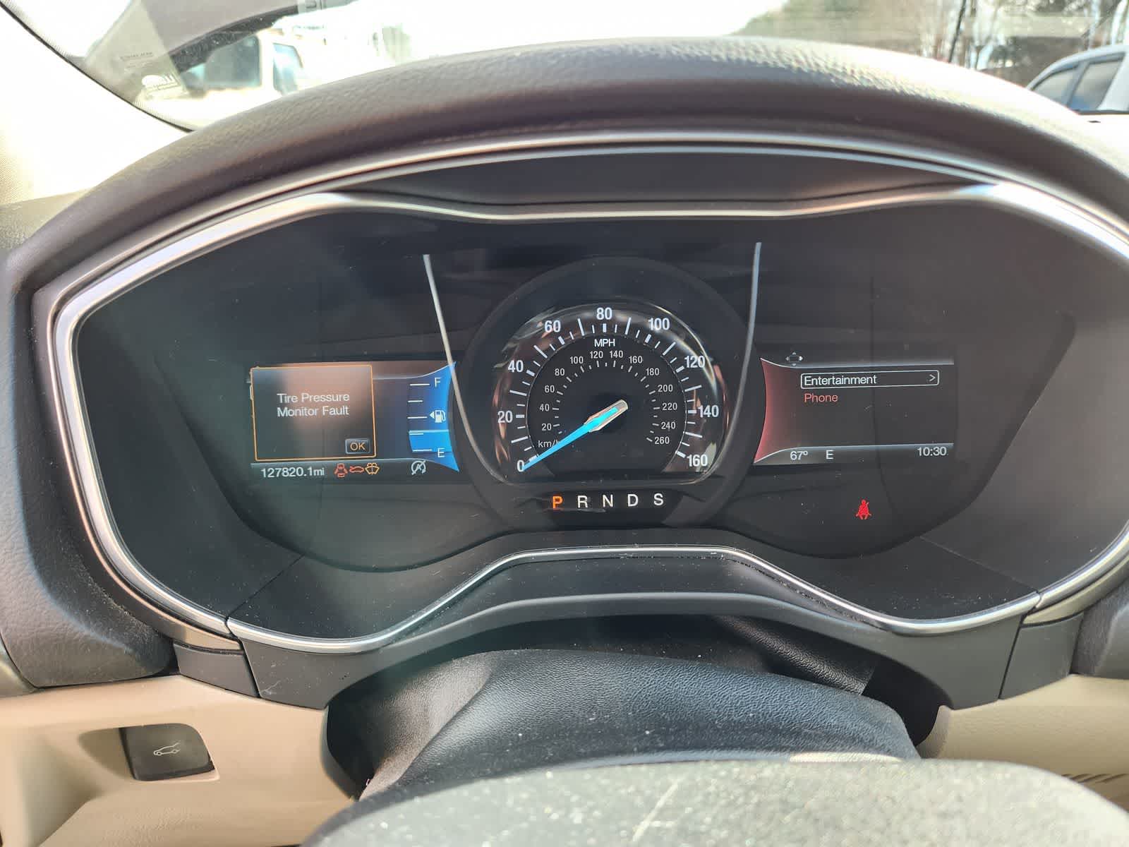 Thumbnail: 2017 Ford Fusion - 9