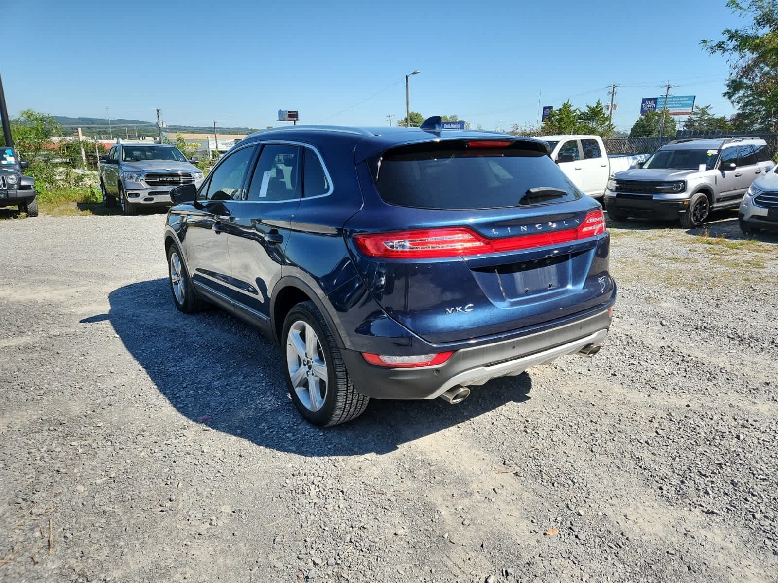 Thumbnail: 2017 Lincoln MKC - 3