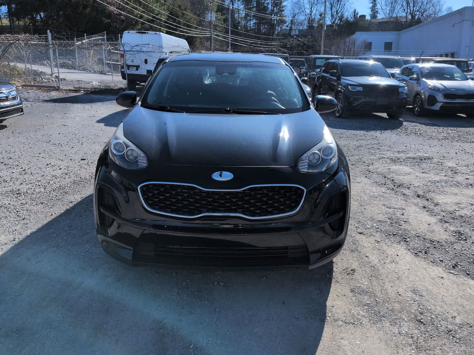 Thumbnail: 2022 Kia Sportage - 3