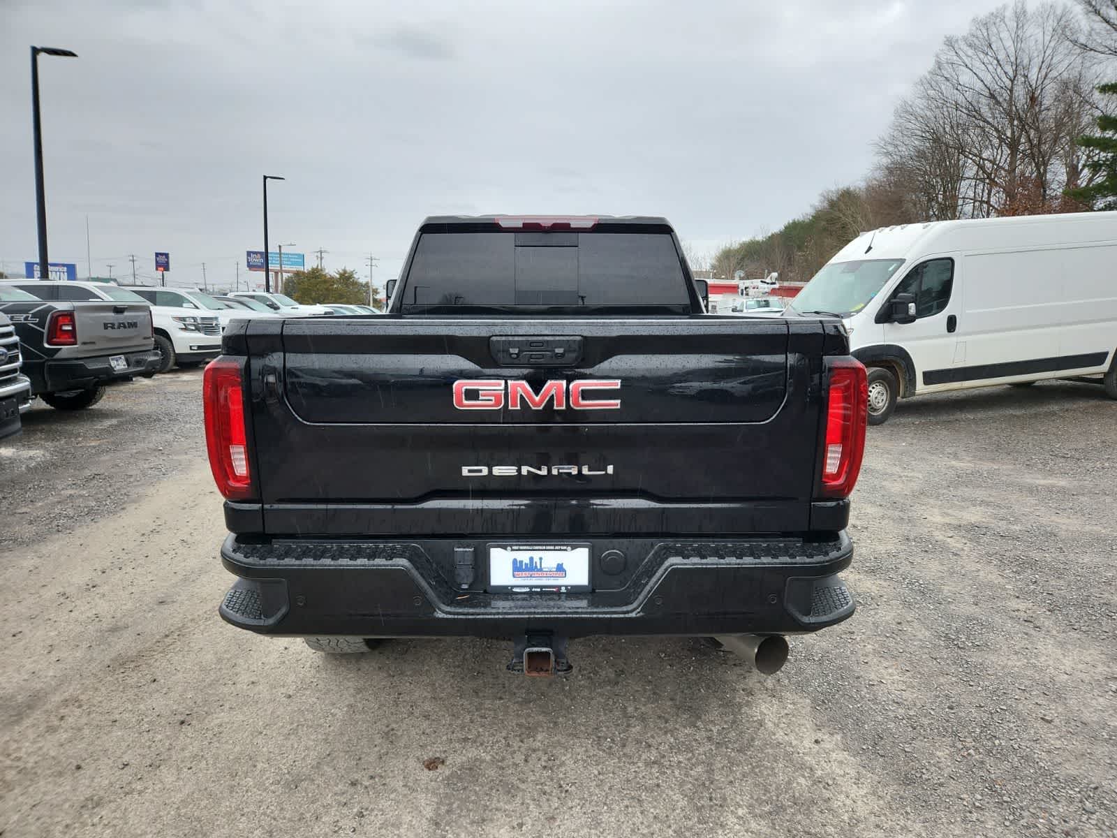 Thumbnail: 2023 GMC Sierra 2500 - 4