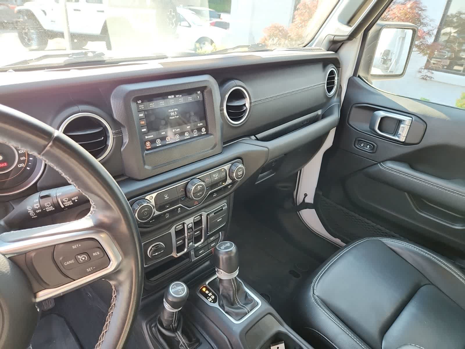 Thumbnail: 2021 Jeep Wrangler - 10