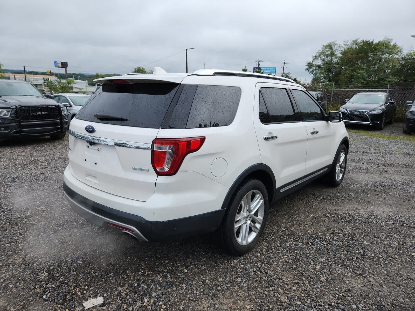 Thumbnail: 2017 Ford Explorer - 5