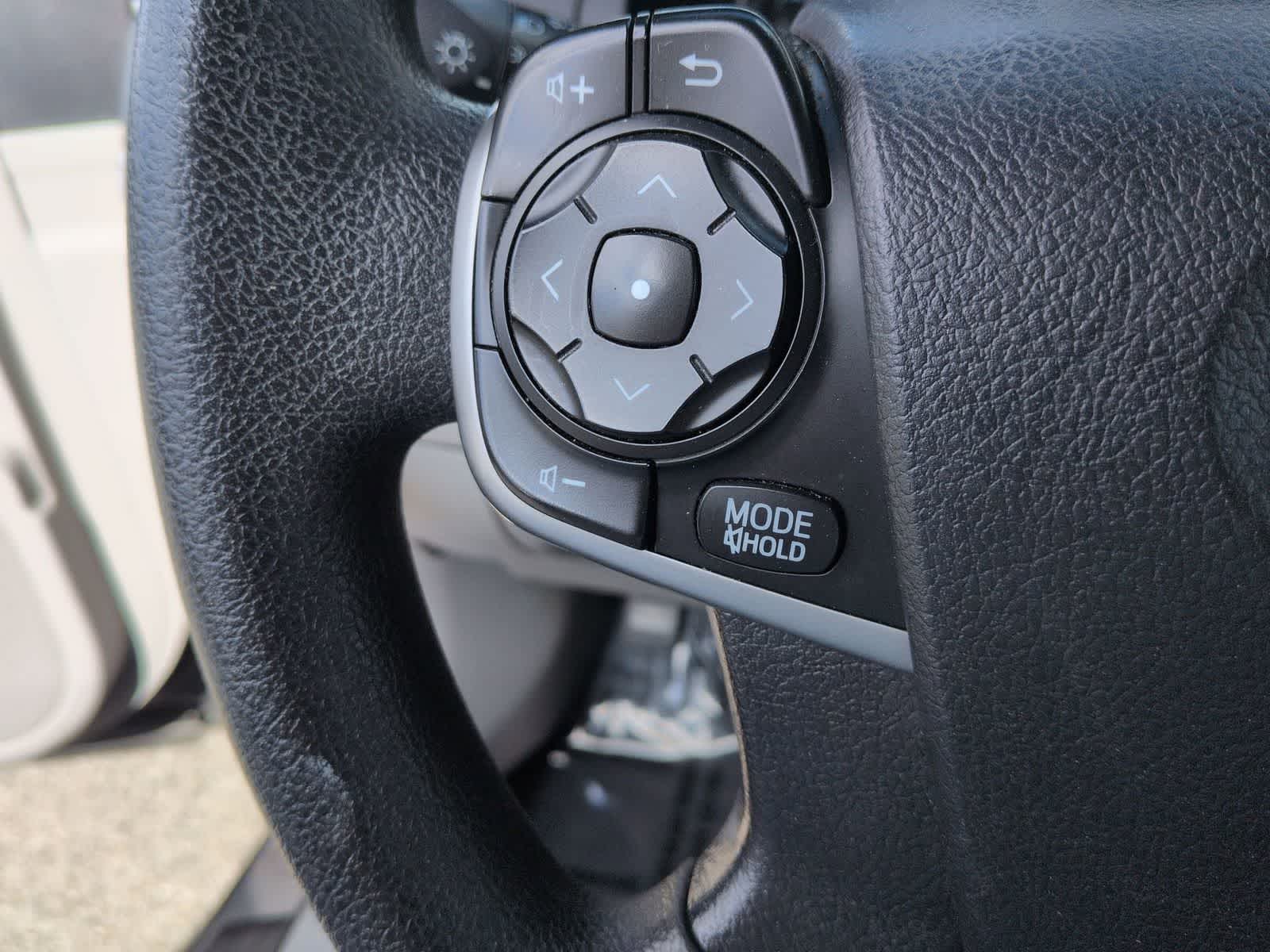 Thumbnail: 2014 Toyota Camry - 18