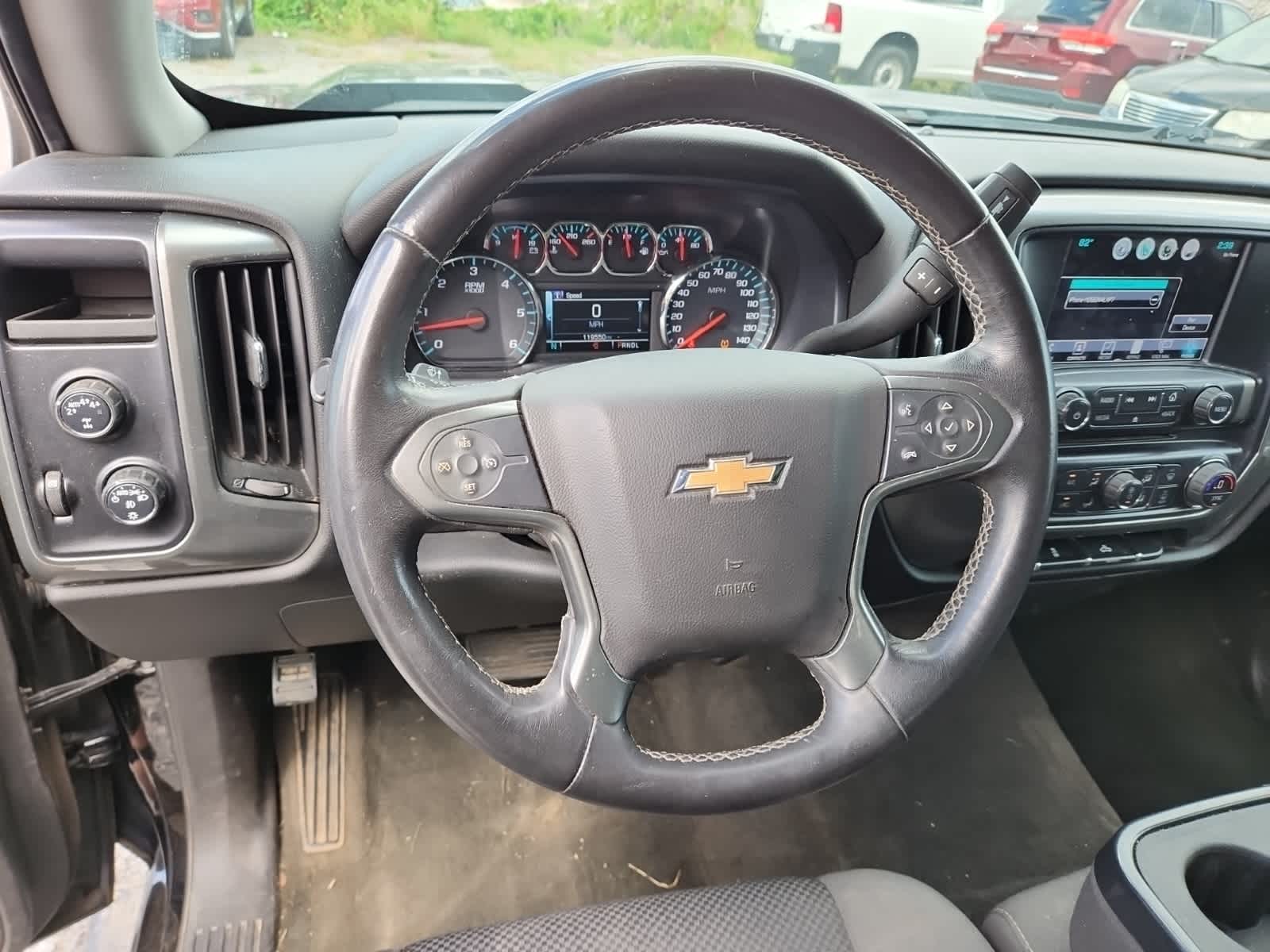 Thumbnail: 2018 Chevrolet Silverado 1500 - 12