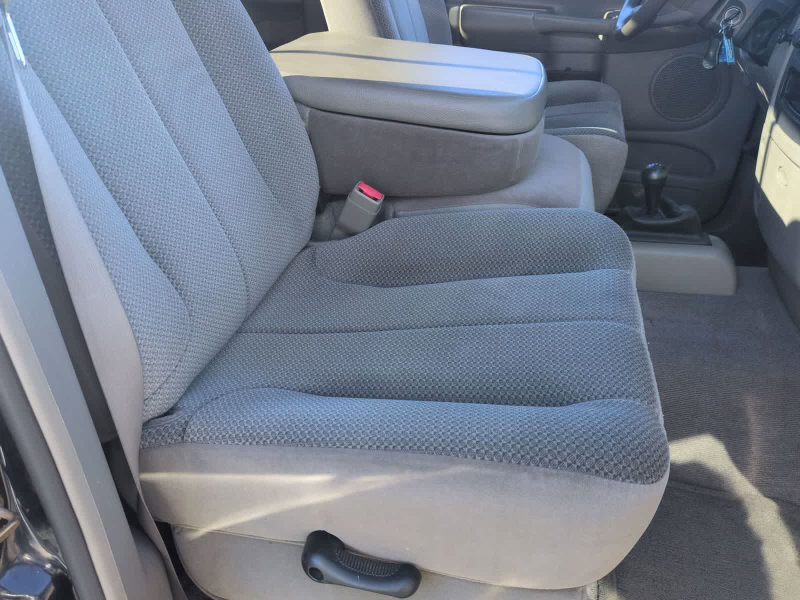 Thumbnail: 2004 Dodge Ram 1500 - 20