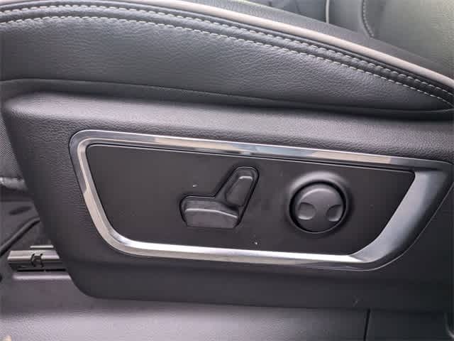 2025 RAM 1500 Laramie 16