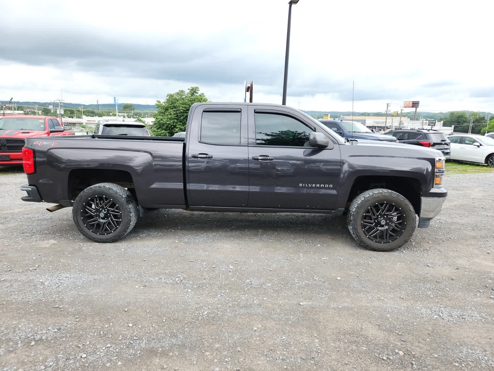 Thumbnail: 2014 Chevrolet Silverado 1500 - 6