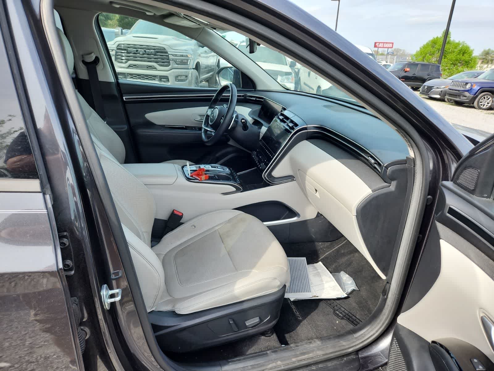 Thumbnail: 2022 Hyundai Tucson - 22