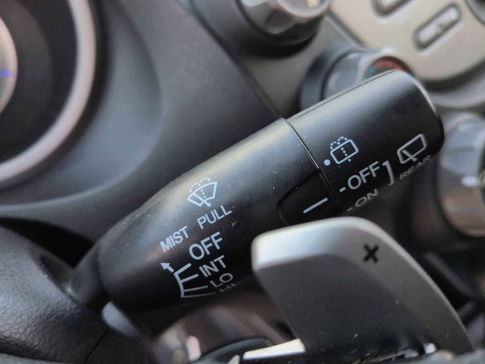 Thumbnail: 2011 Honda Fit - 21