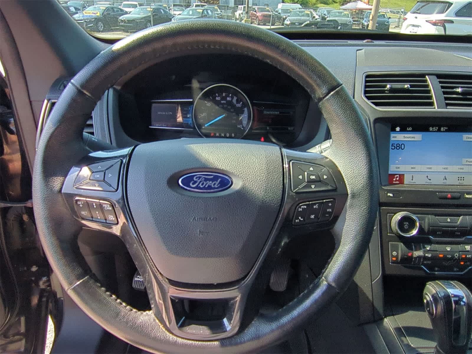 Thumbnail: 2018 Ford Explorer - 23