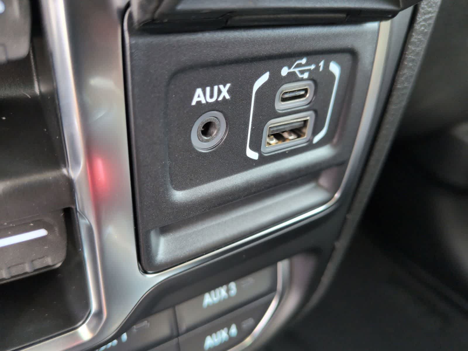 Thumbnail: 2026 Jeep Wrangler - 30