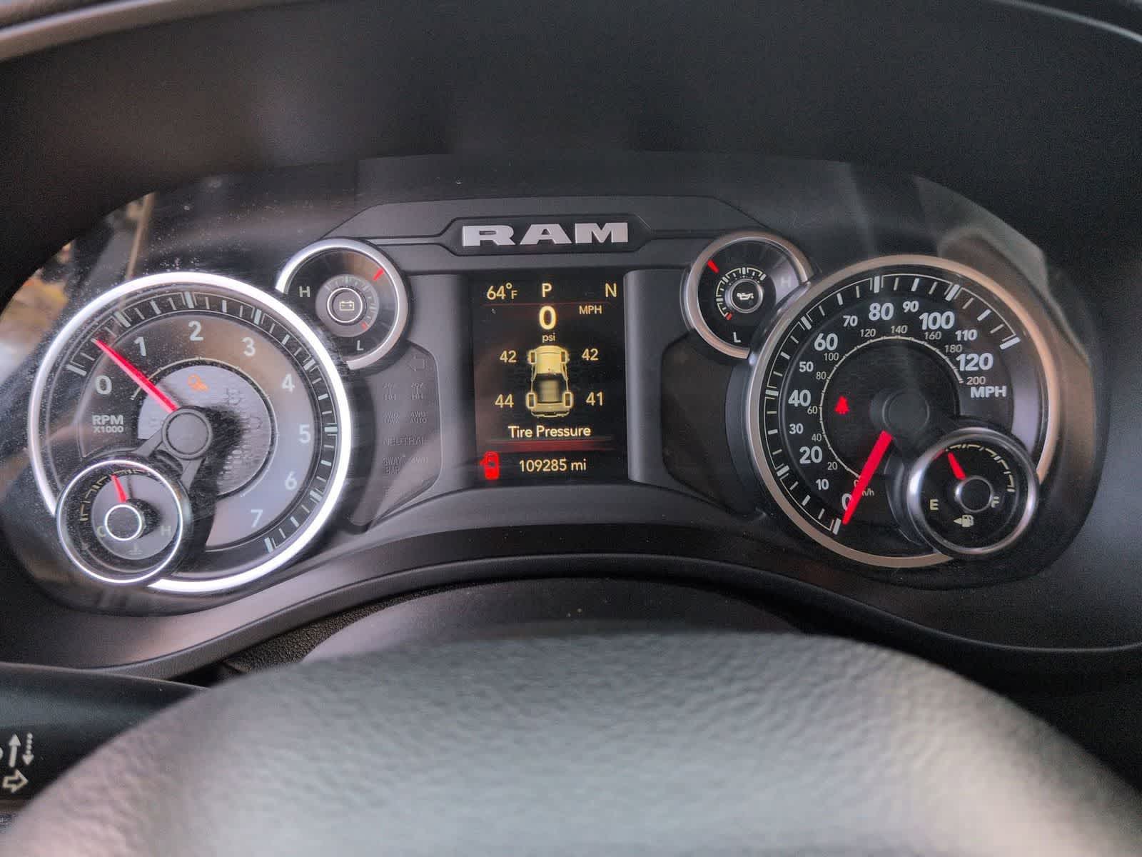 Thumbnail: 2019 RAM 1500 - 31