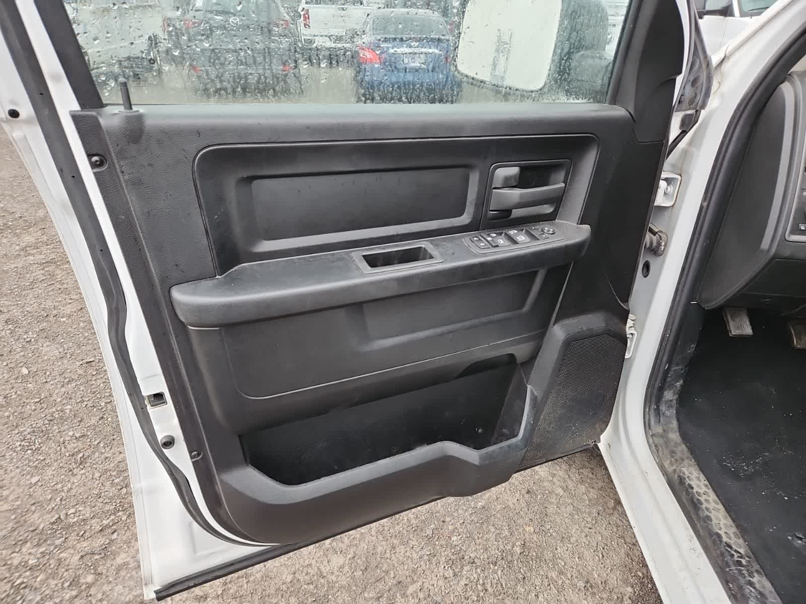 Thumbnail: 2022 RAM 1500 Classic - 16