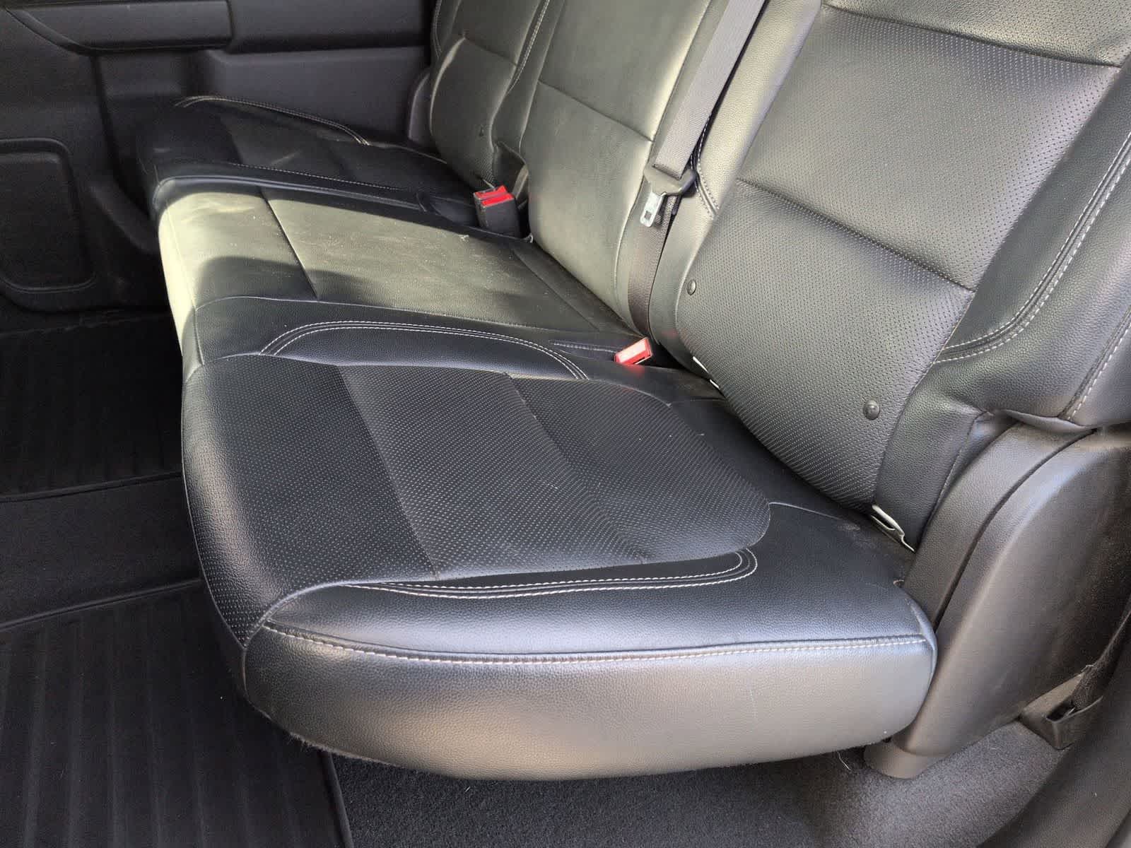 Thumbnail: 2019 Chevrolet Silverado 1500 - 19