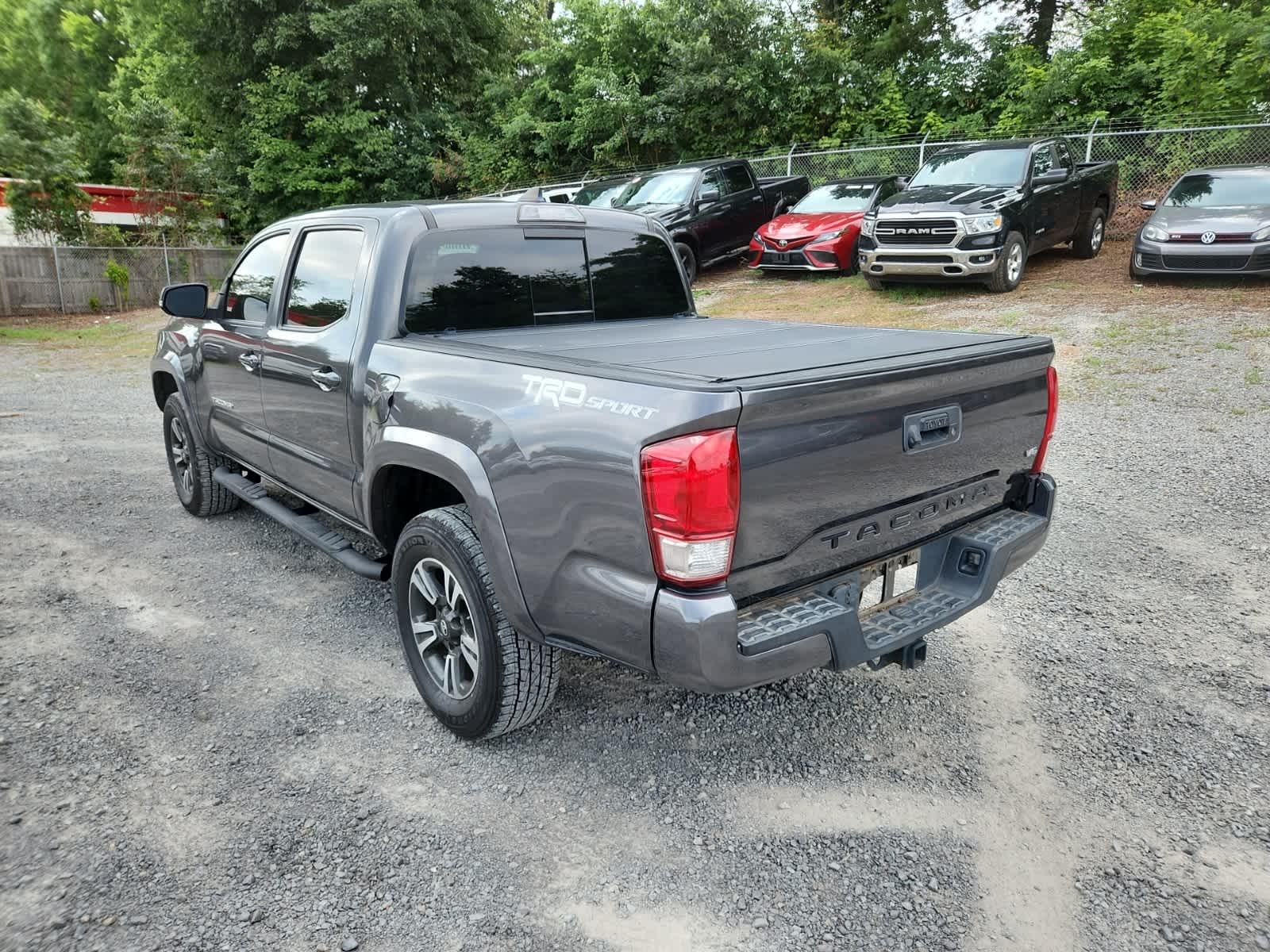 Thumbnail: 2017 Toyota Tacoma - 3