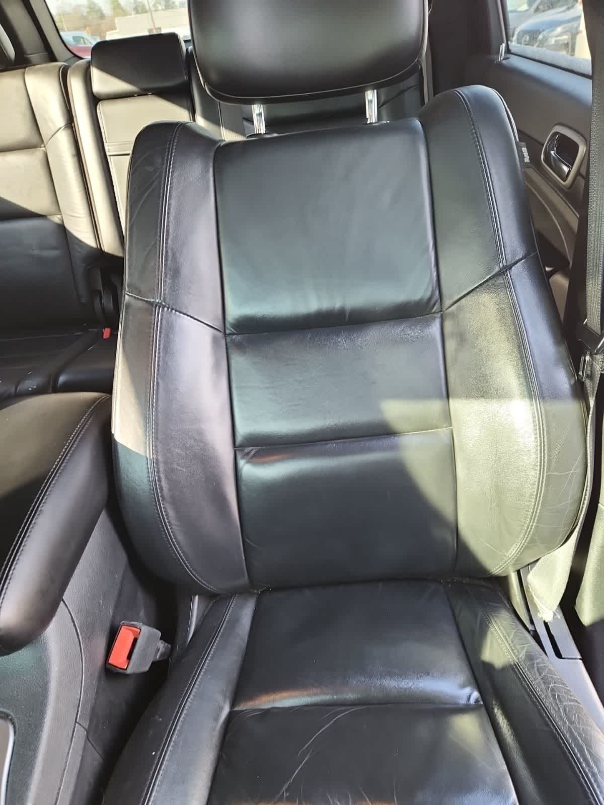 Thumbnail: 2020 Jeep Grand Cherokee - 14