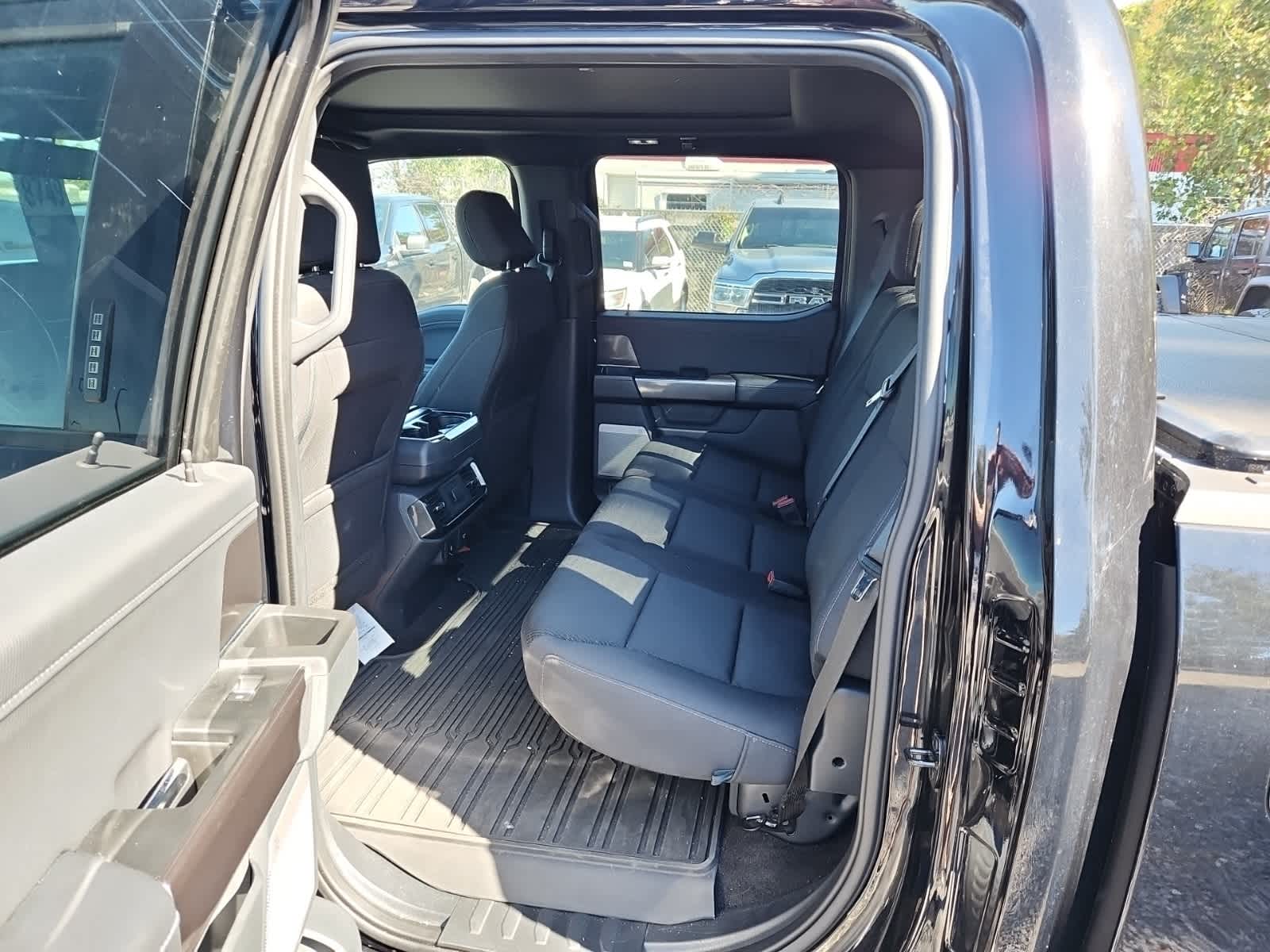 Thumbnail: 2021 Ford F-150 - 25