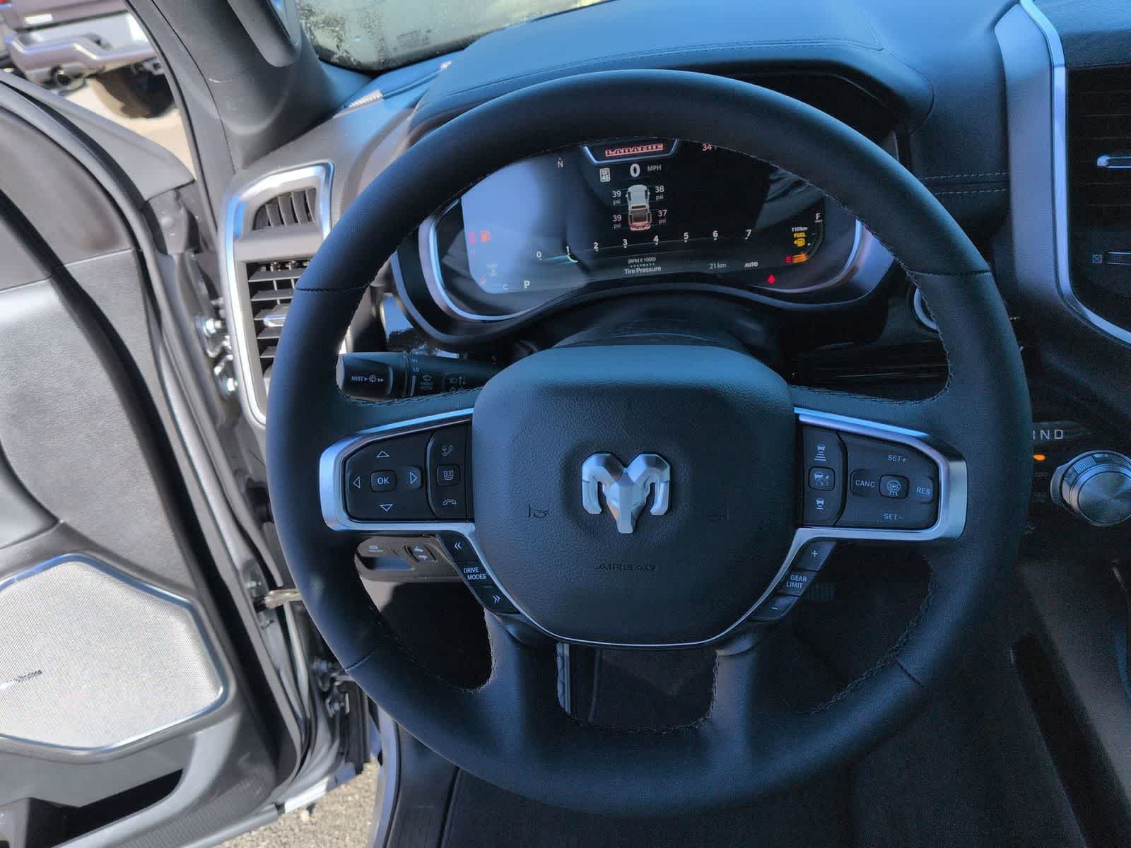 Thumbnail: 2026 RAM 1500 - 10