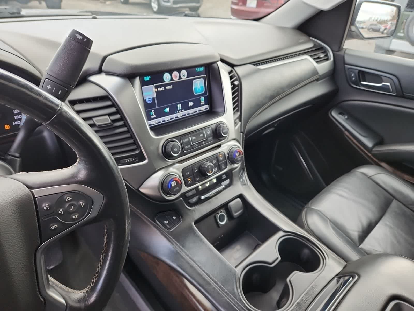 Thumbnail: 2015 Chevrolet Suburban - 10