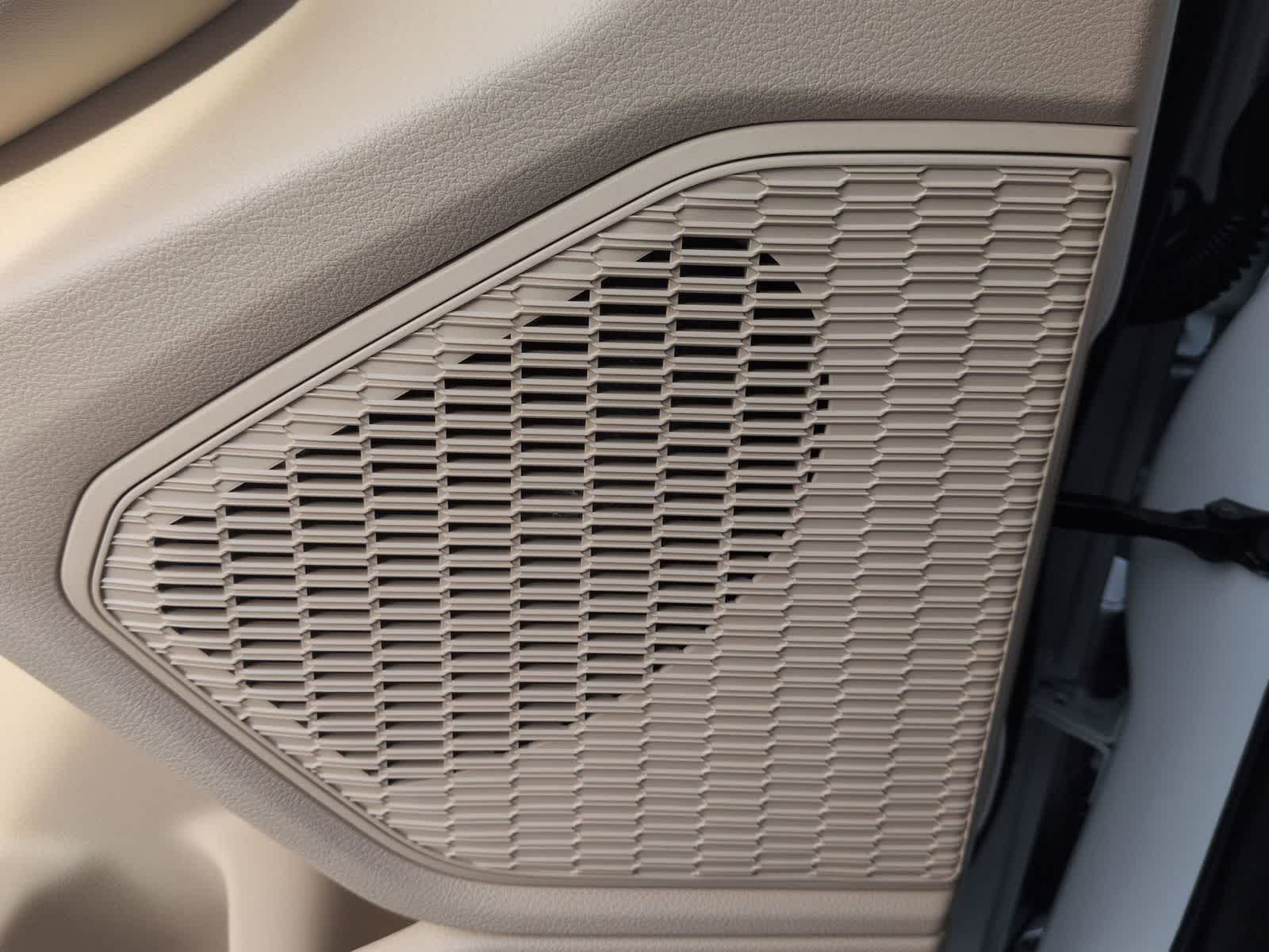 Thumbnail: 2025 Jeep Grand Cherokee L - 30