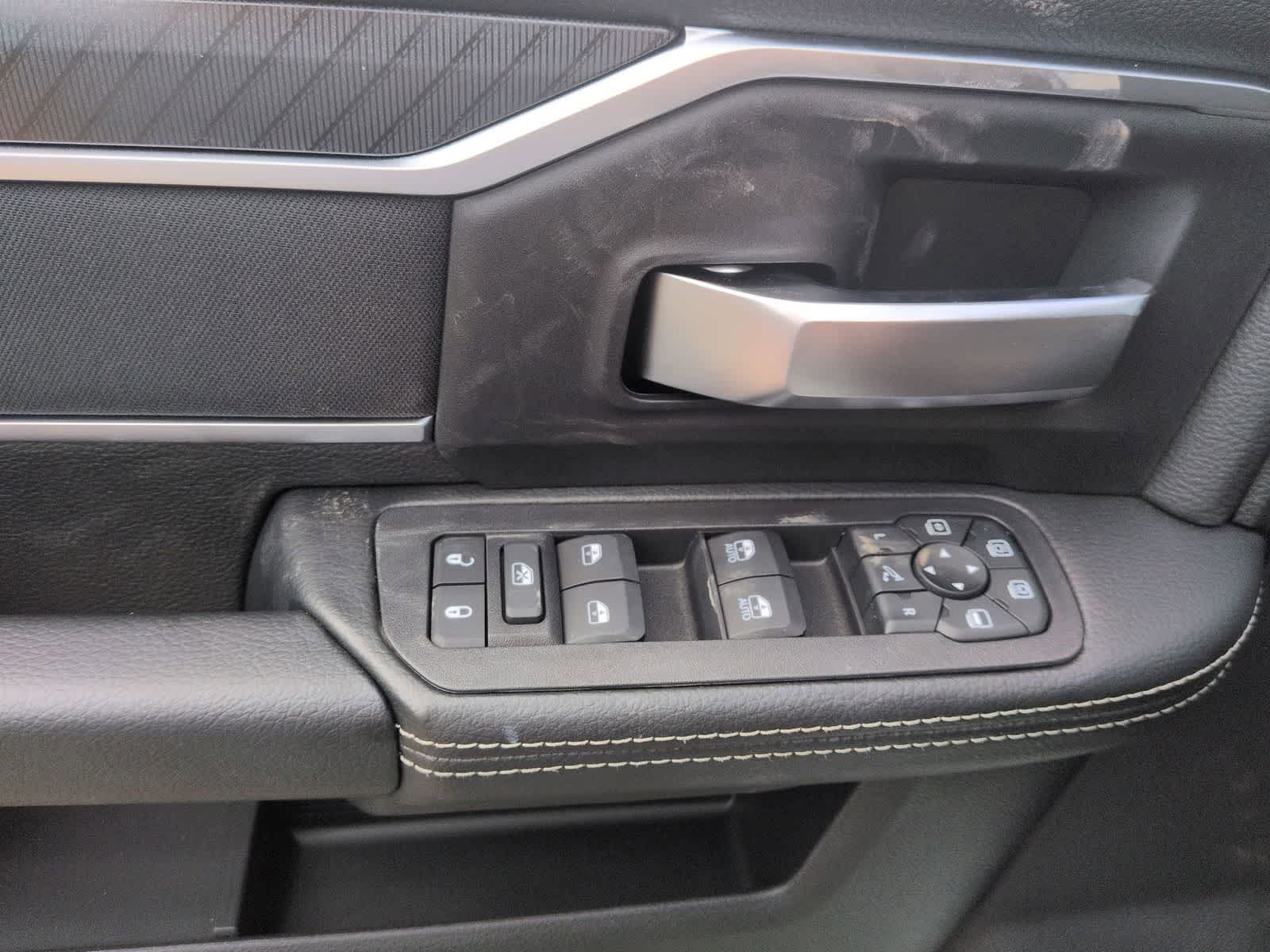 Thumbnail: 2026 RAM 2500 - 16