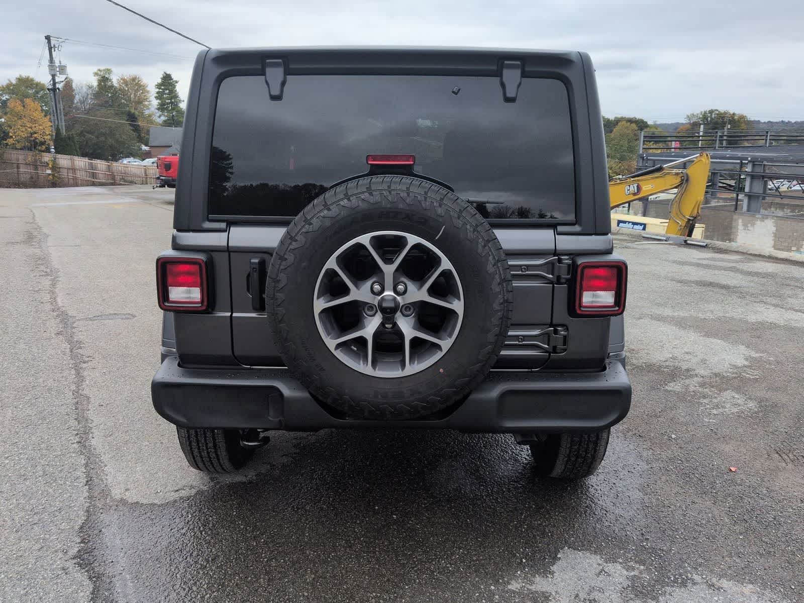 Thumbnail: 2026 Jeep Wrangler - 7