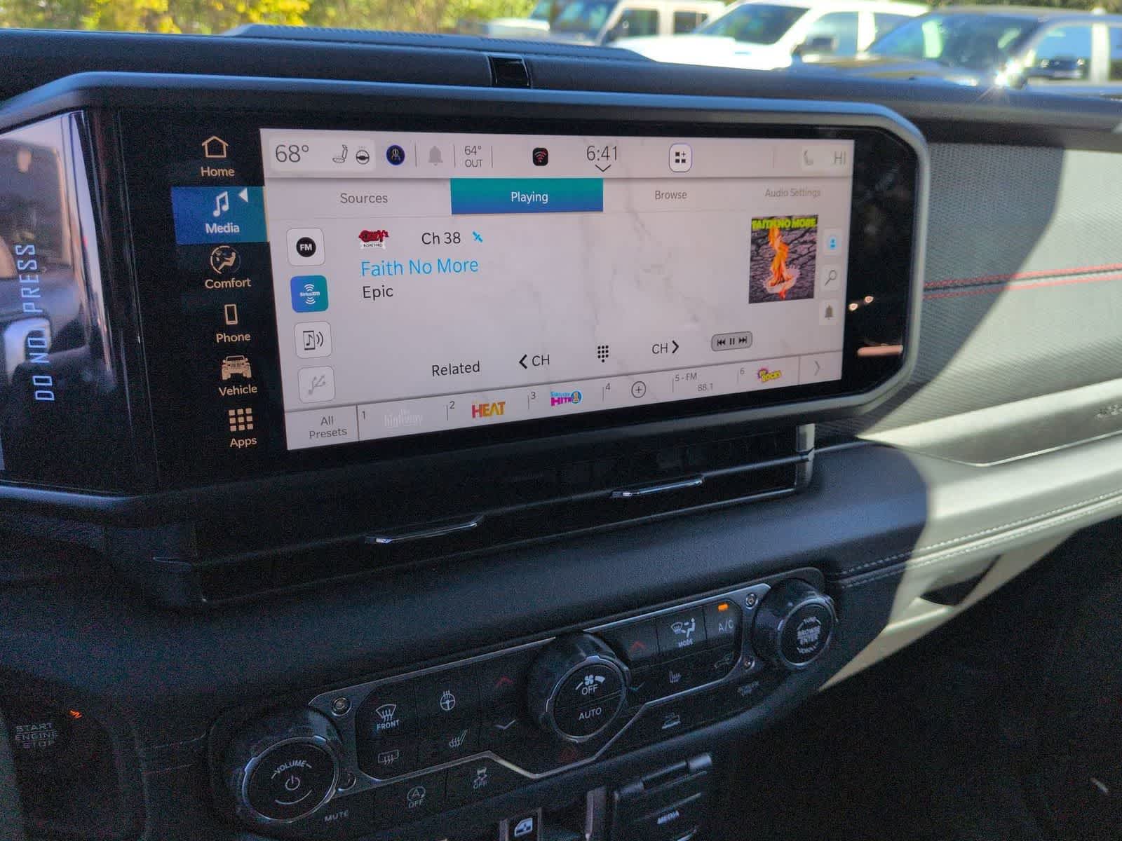 Thumbnail: 2026 Jeep Wrangler - 26