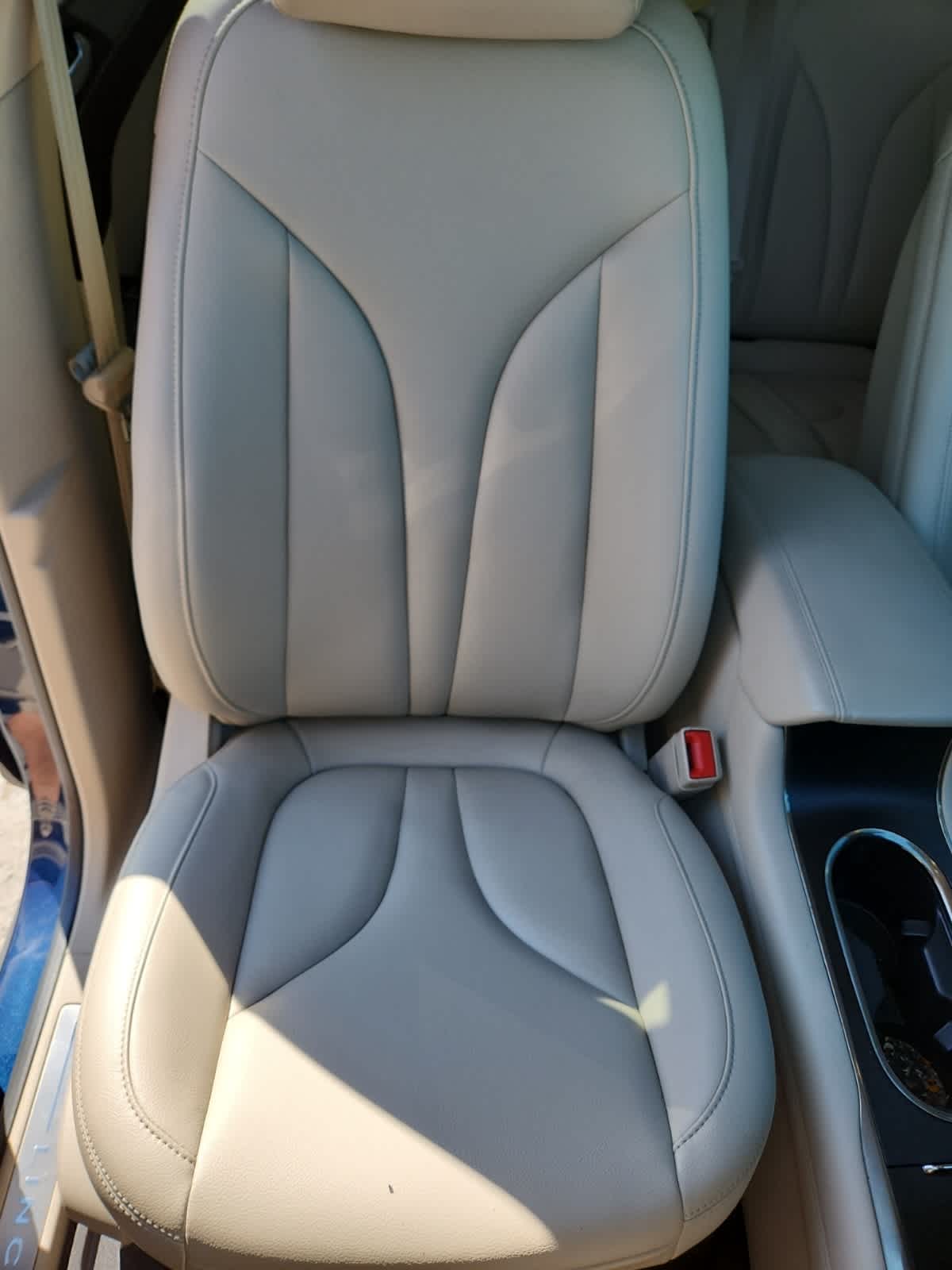 Thumbnail: 2017 Lincoln MKC - 18