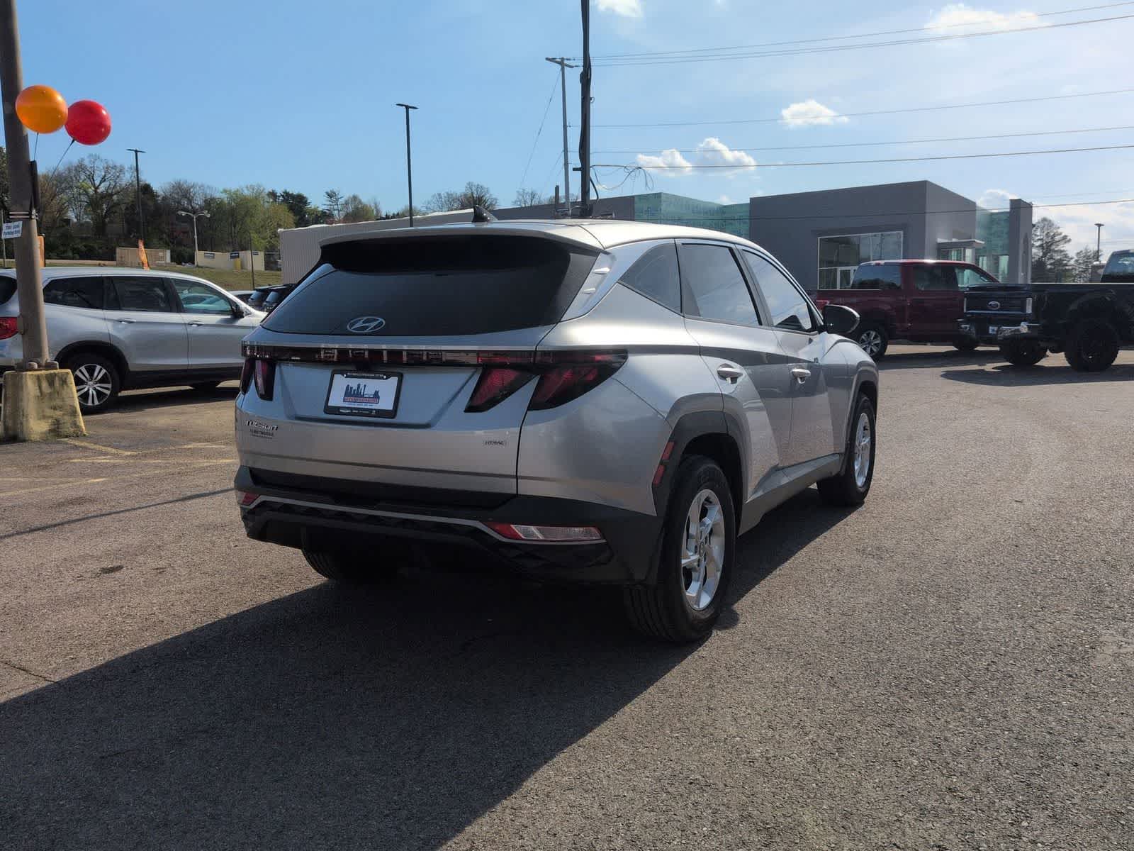 Thumbnail: 2022 Hyundai Tucson - 8