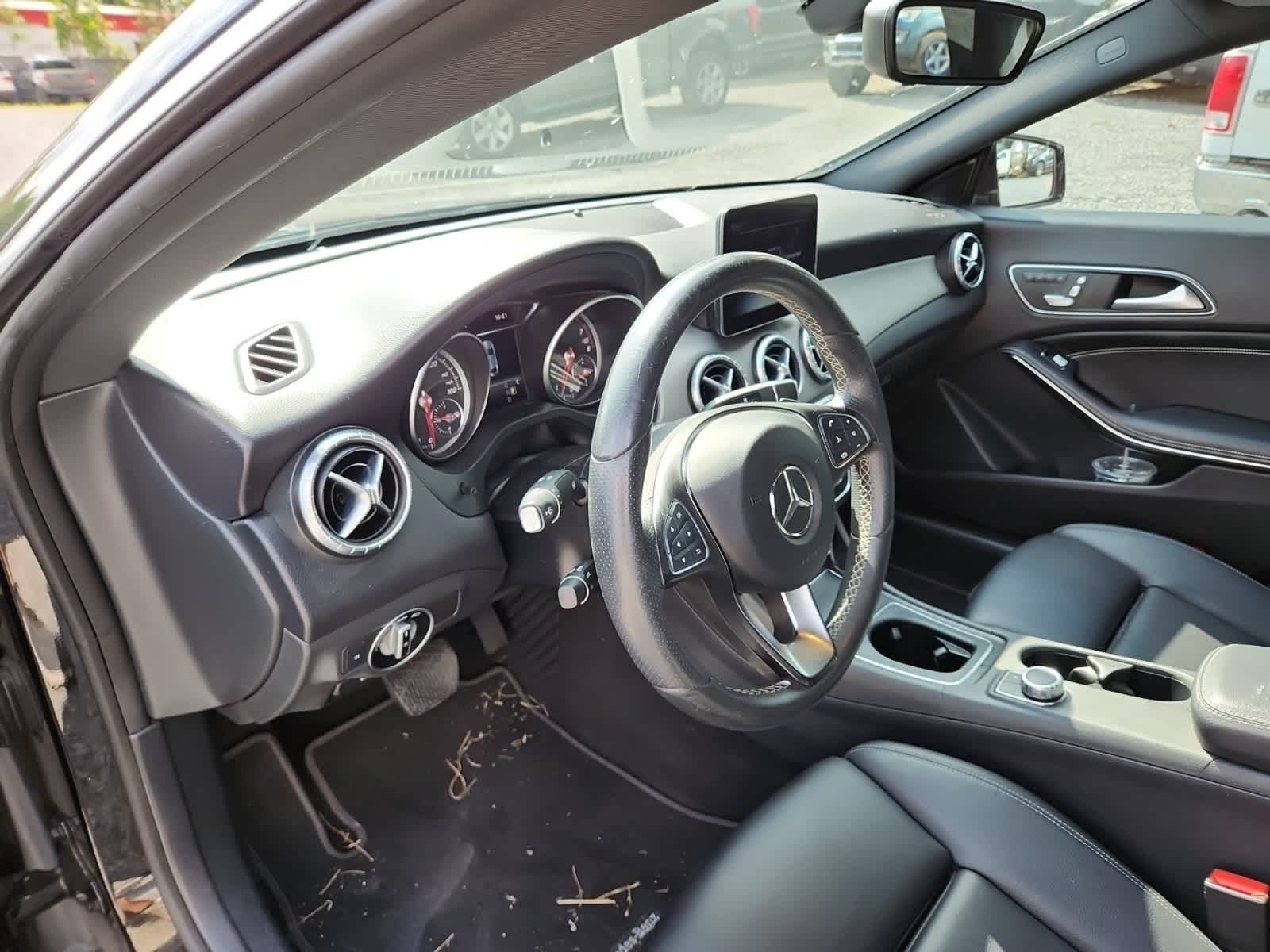Thumbnail: 2018 Mercedes-Benz CLA - 13