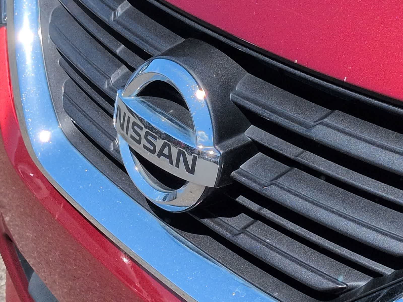 Thumbnail: 2016 Nissan Altima - 11