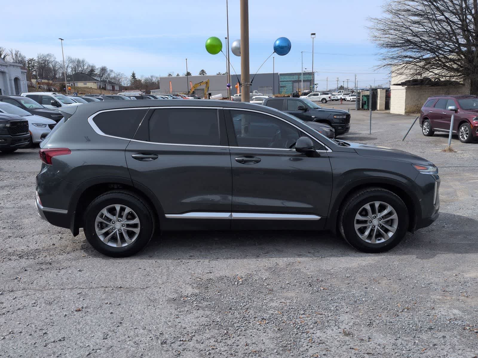 Thumbnail: 2020 Hyundai Santa Fe - 9