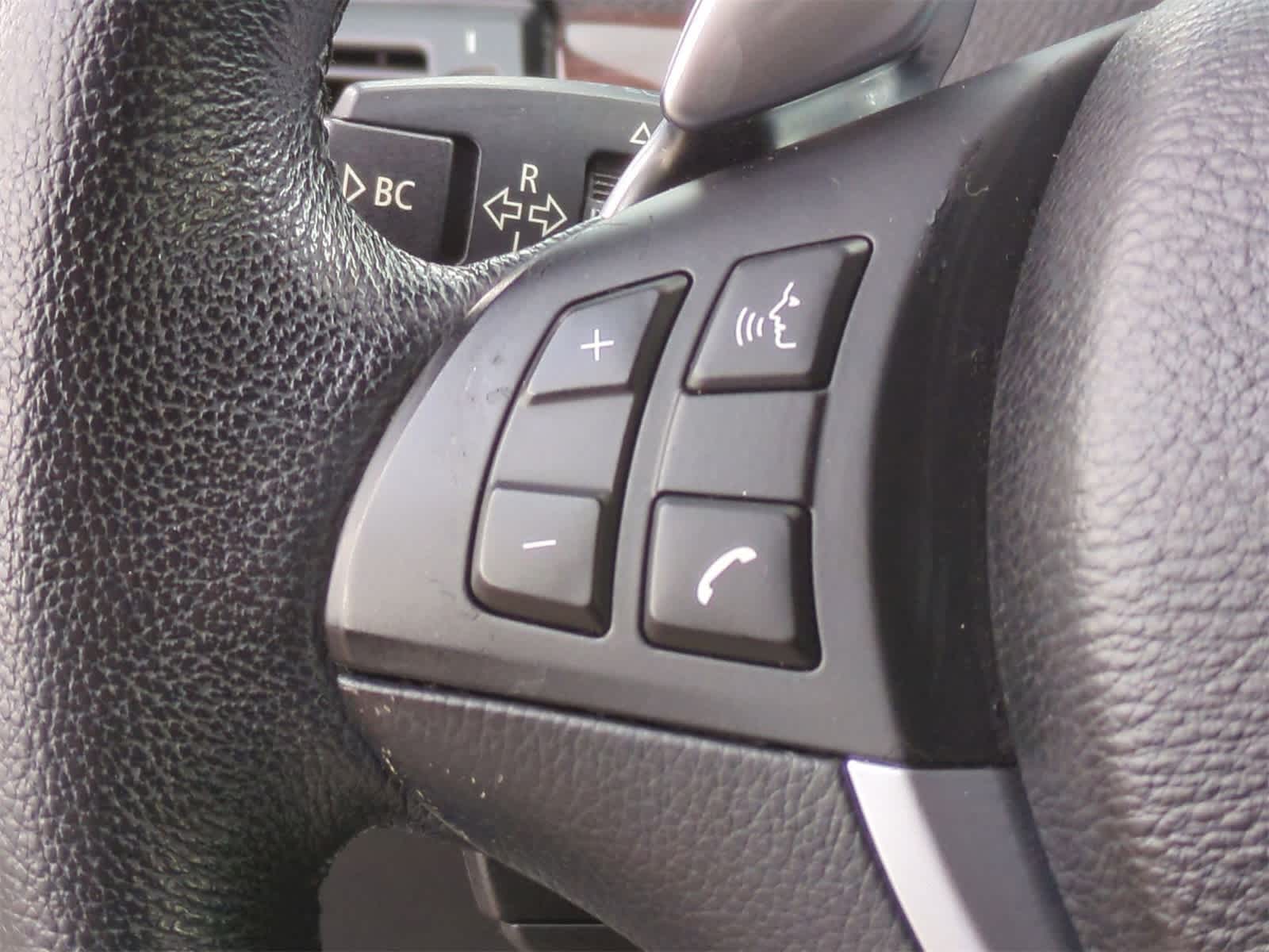 Thumbnail: 2009 BMW X6 - 22