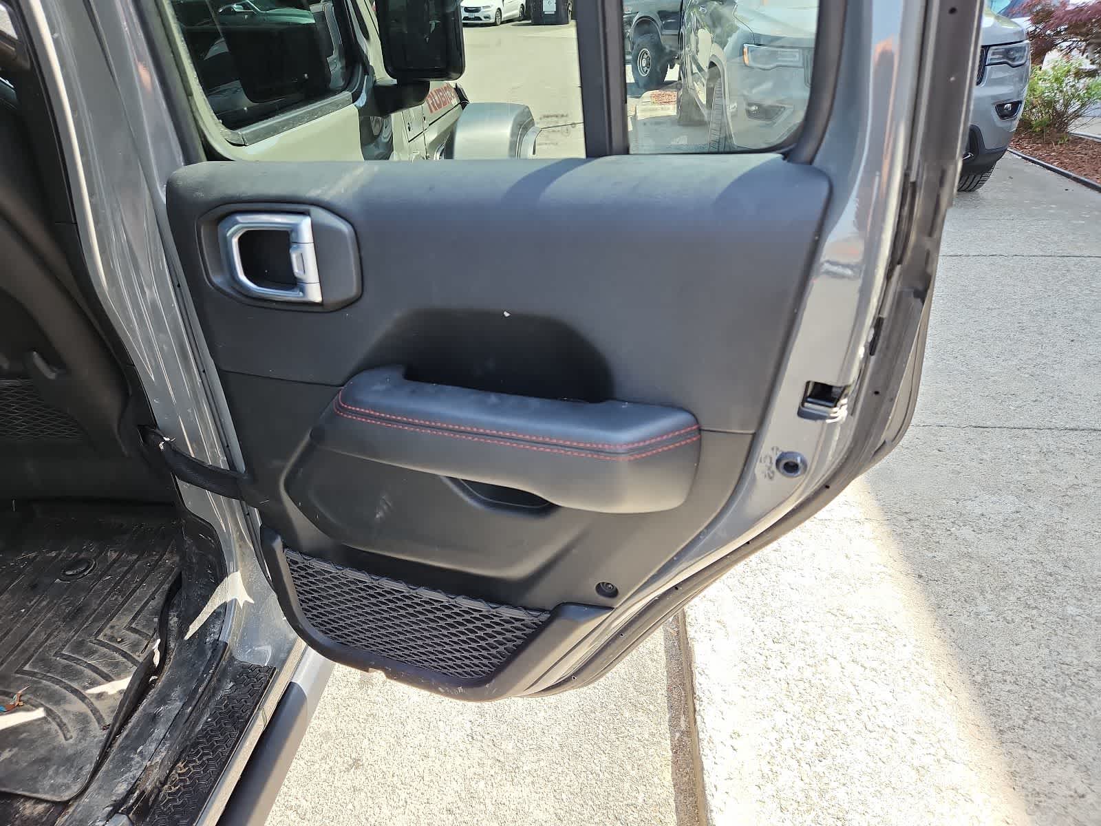 Thumbnail: 2021 Jeep Wrangler - 24
