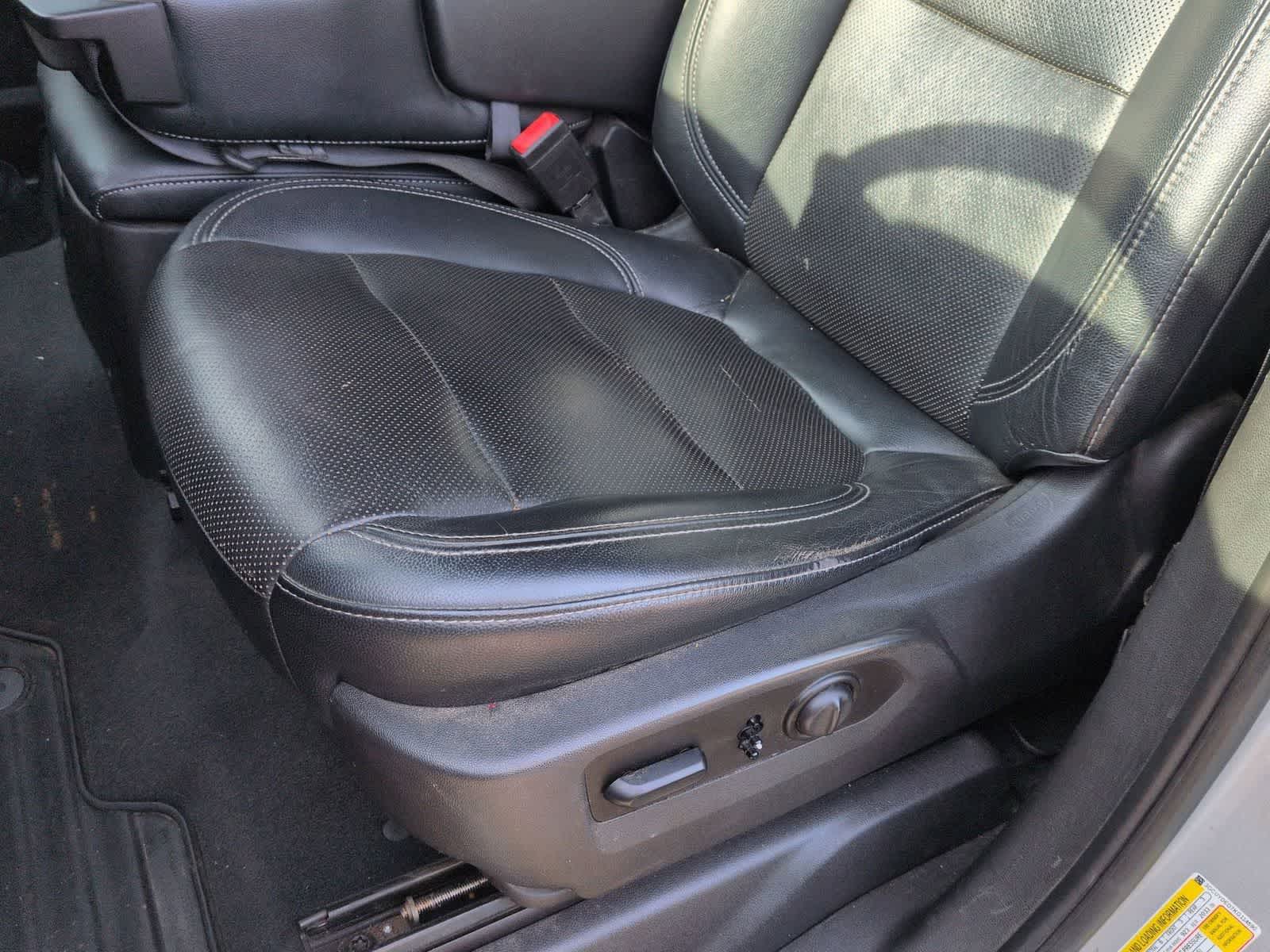 Thumbnail: 2019 Chevrolet Silverado 1500 - 16