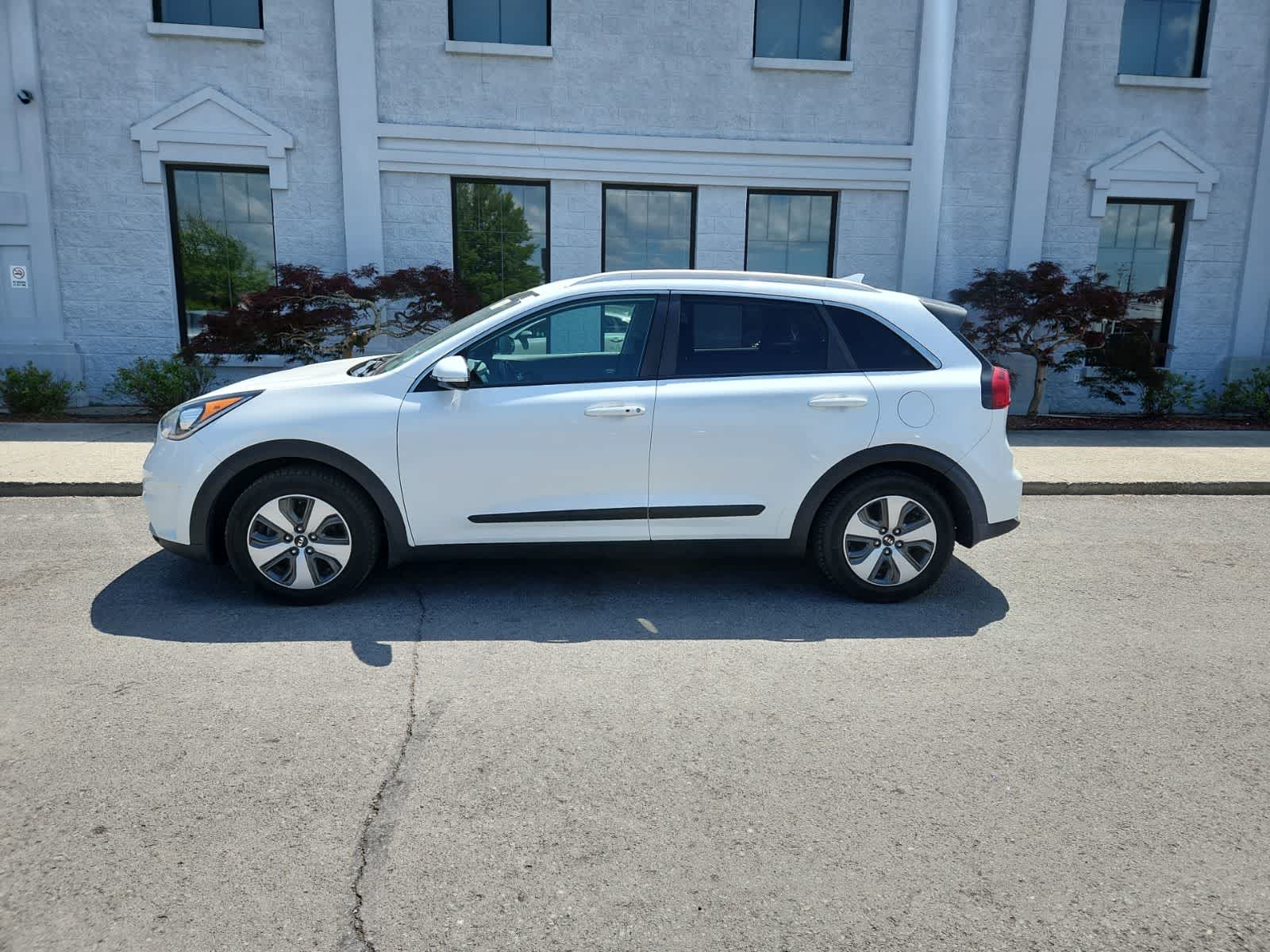 Thumbnail: 2019 Kia Niro - 2