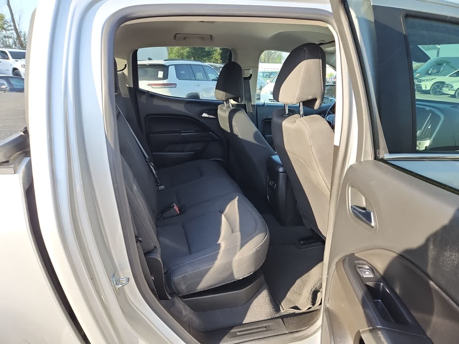 Thumbnail: 2020 Chevrolet Colorado - 24