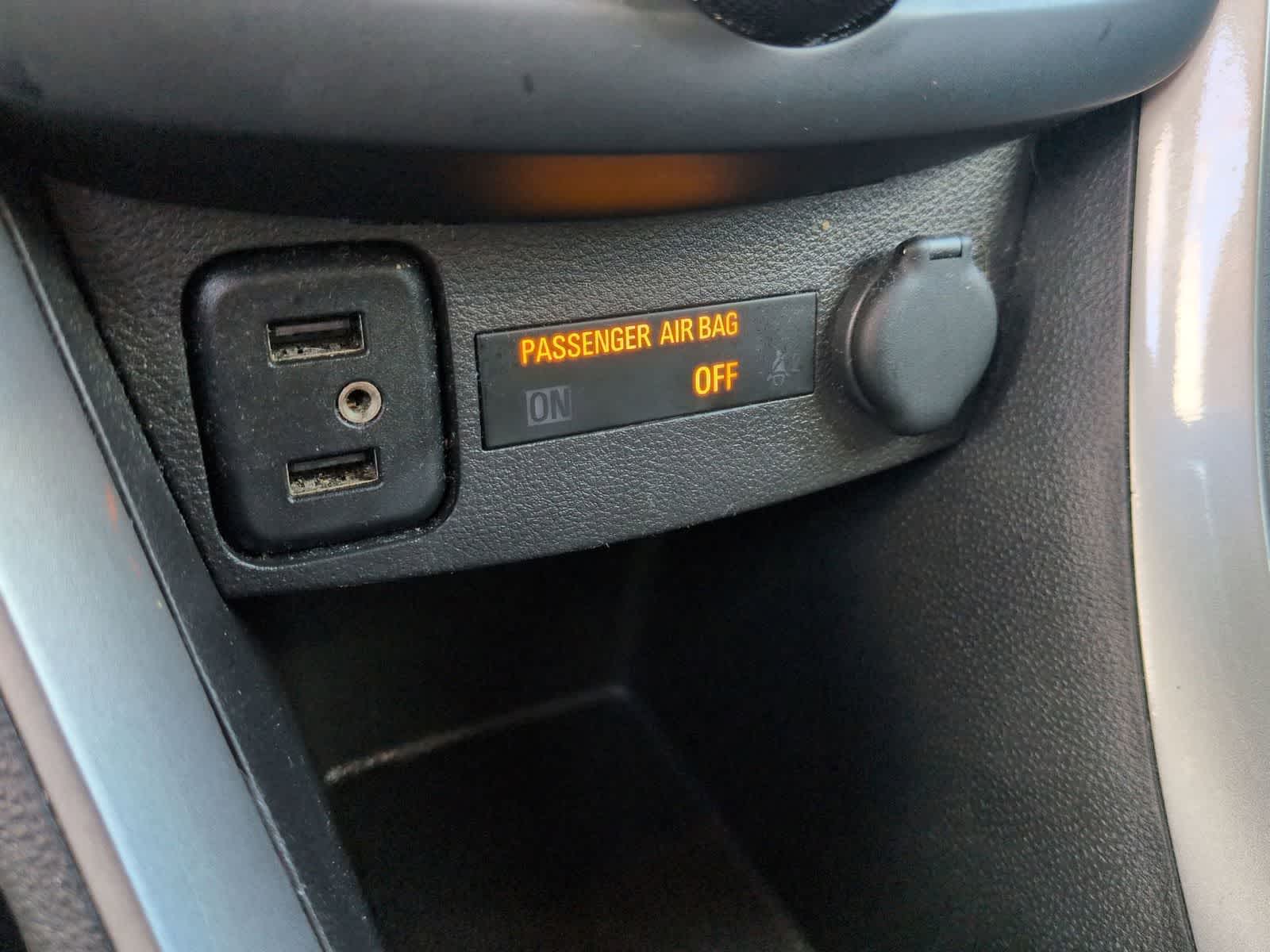 Thumbnail: 2017 Chevrolet Trax - 30