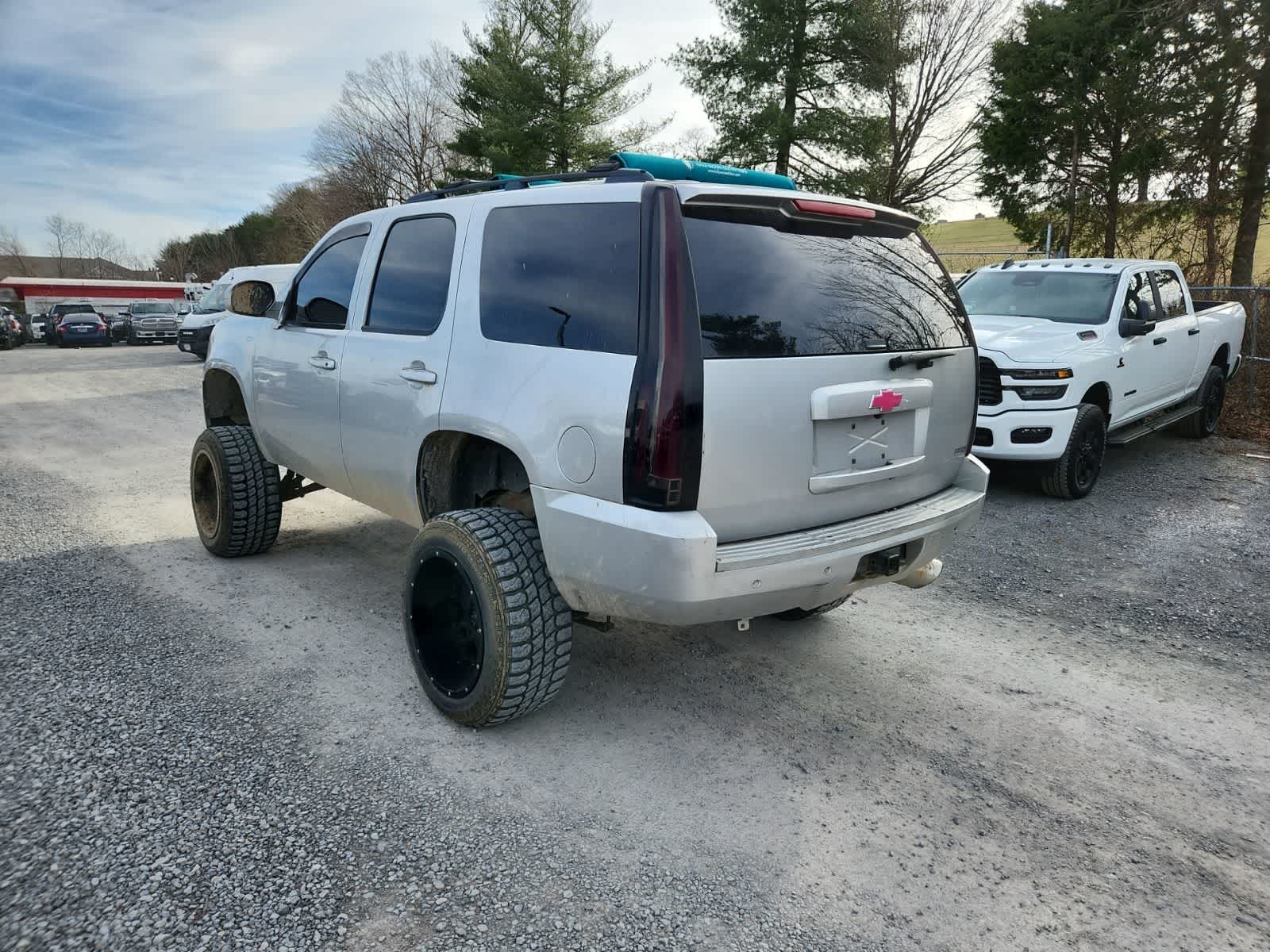 Thumbnail: 2012 Chevrolet Tahoe - 3