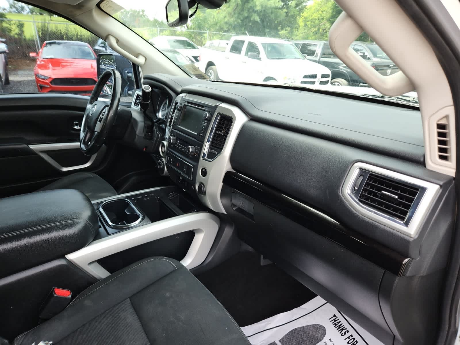 Thumbnail: 2019 Nissan Titan - 17