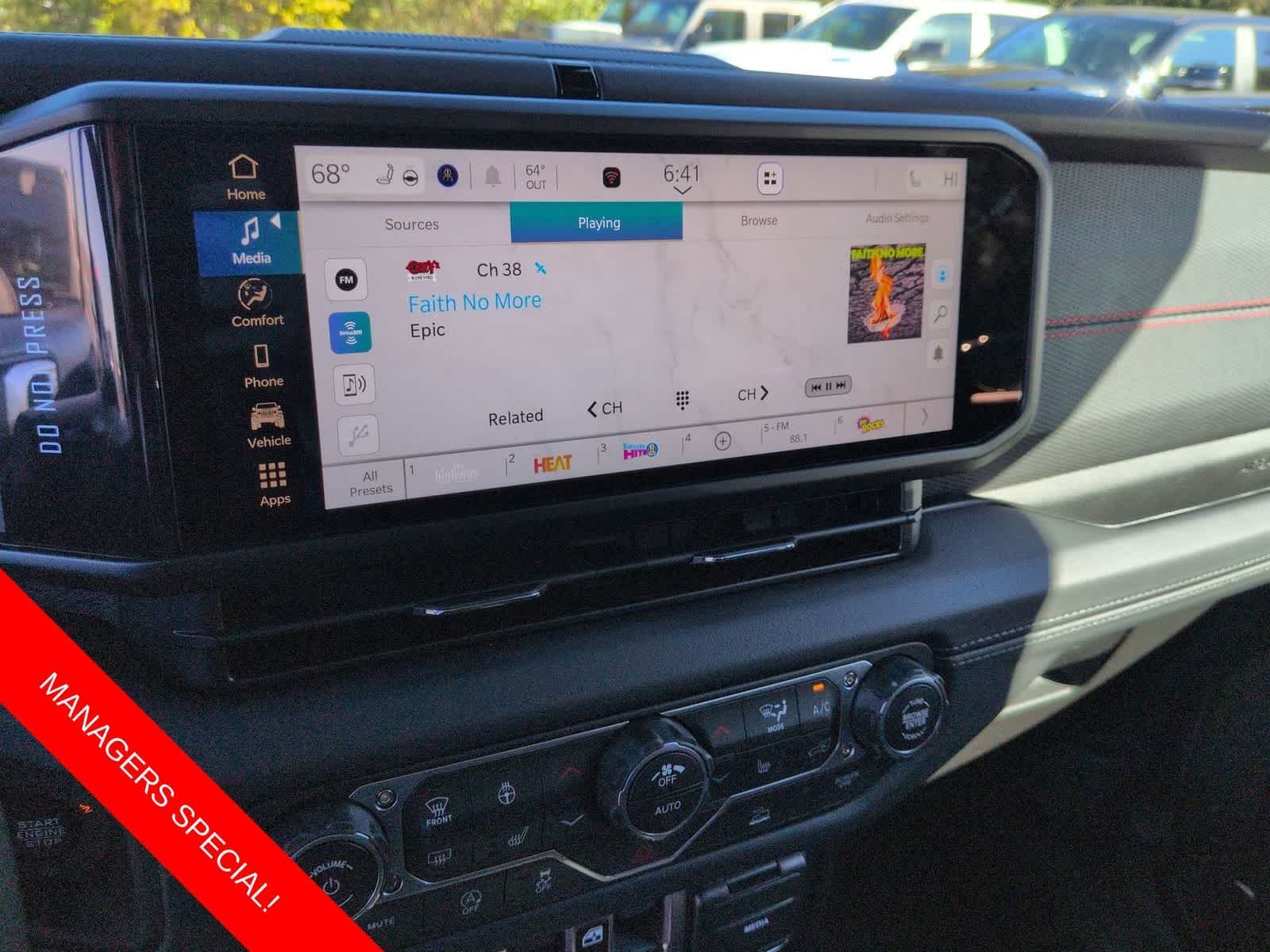 Thumbnail: 2026 Jeep Wrangler - 26