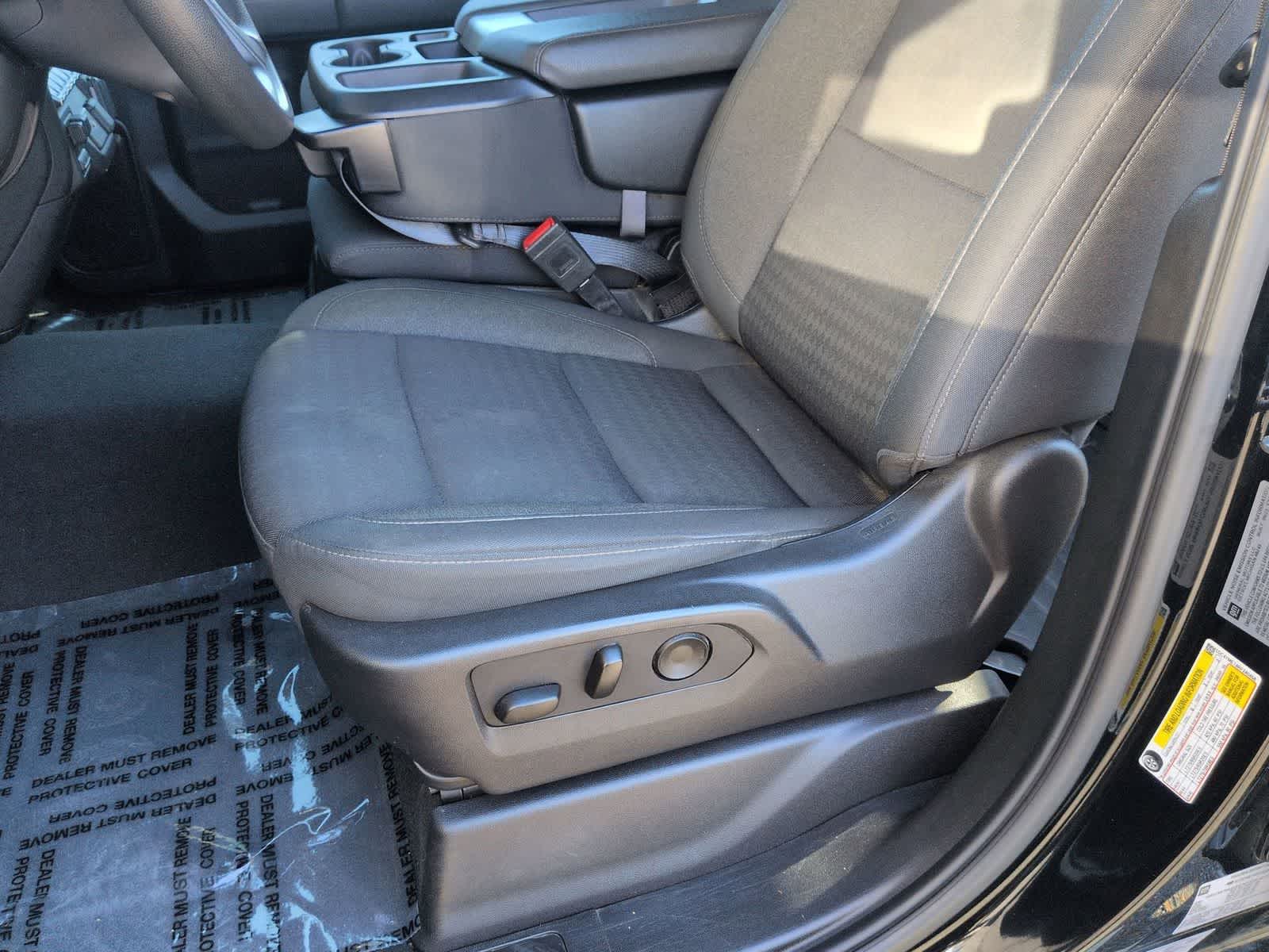 Thumbnail: 2024 Chevrolet Silverado 2500 - 16