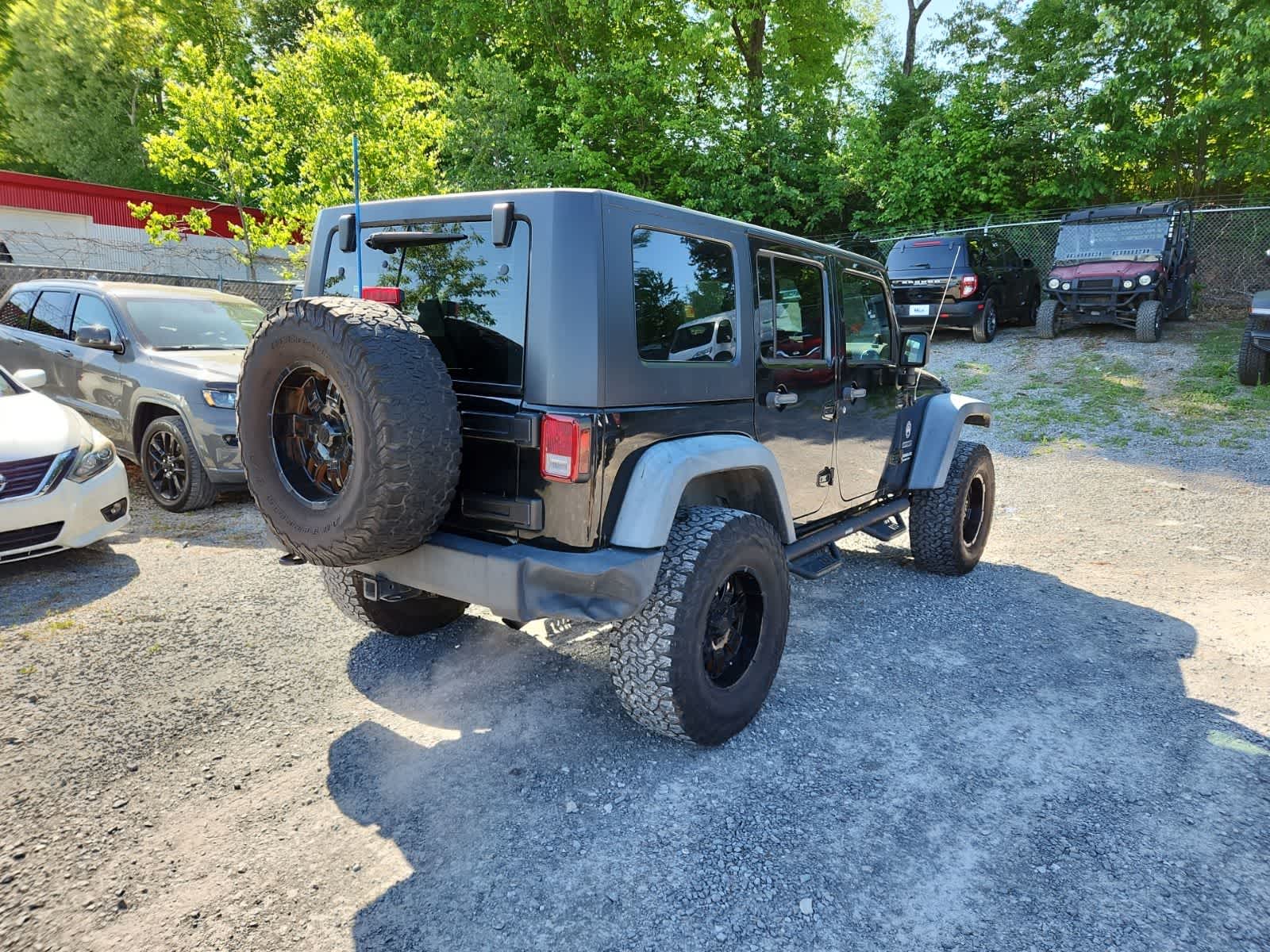 Thumbnail: 2010 Jeep Wrangler - 5