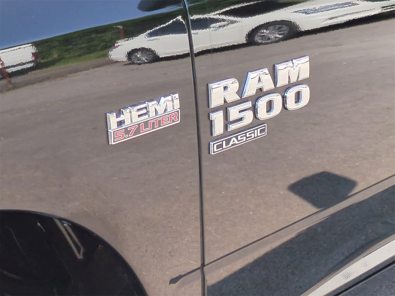 2023 RAM 1500 Classic Tradesman 13