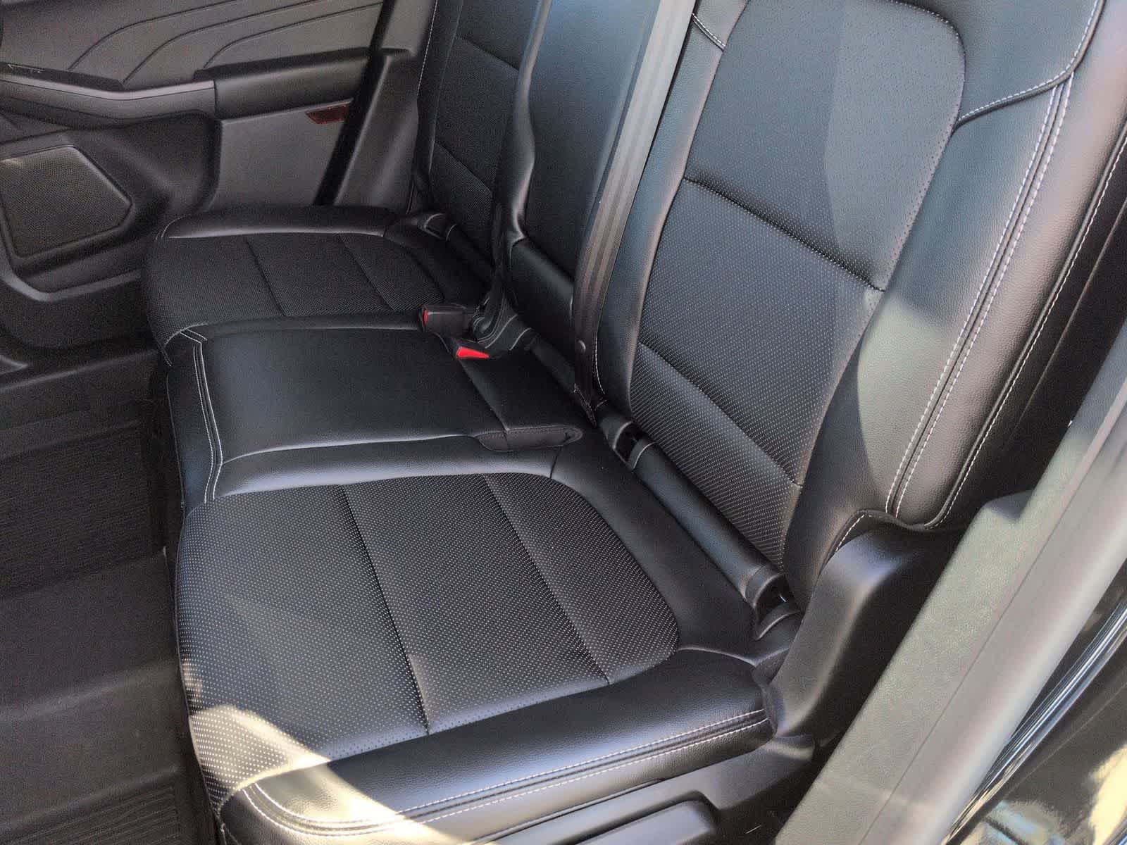 Thumbnail: 2022 Ford Escape - 10