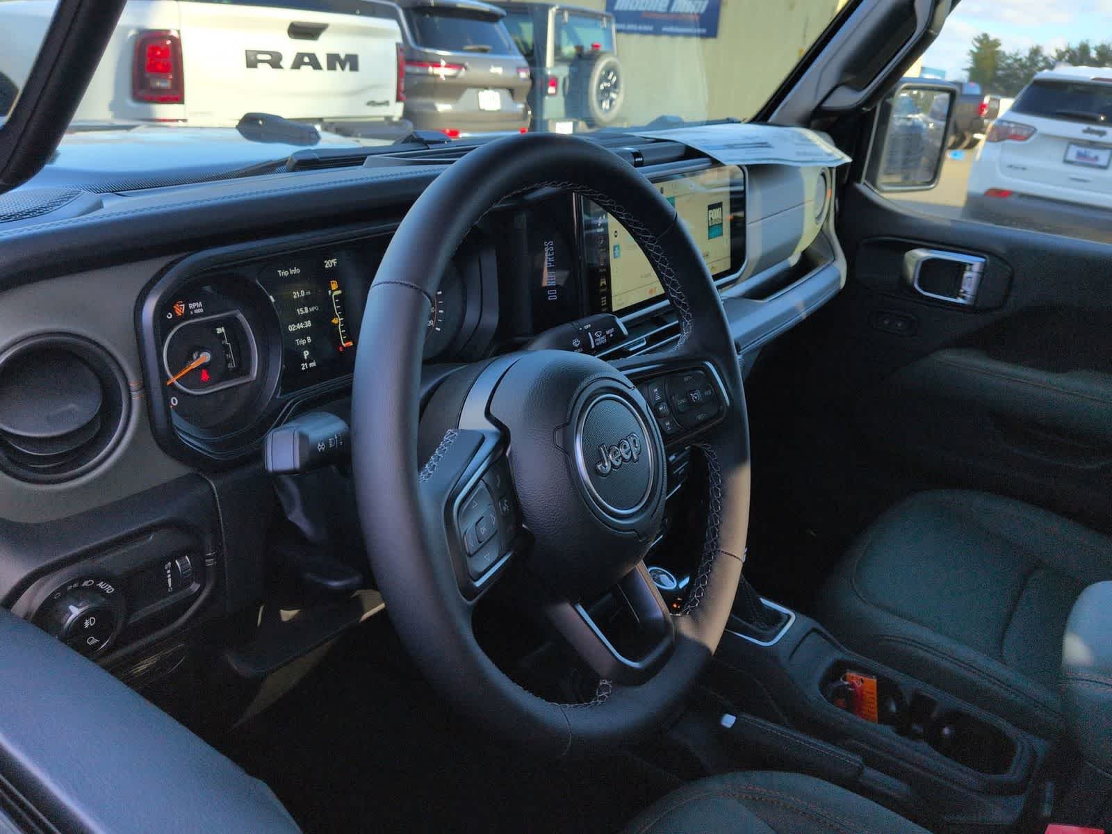 Thumbnail: 2026 Jeep Gladiator - 10