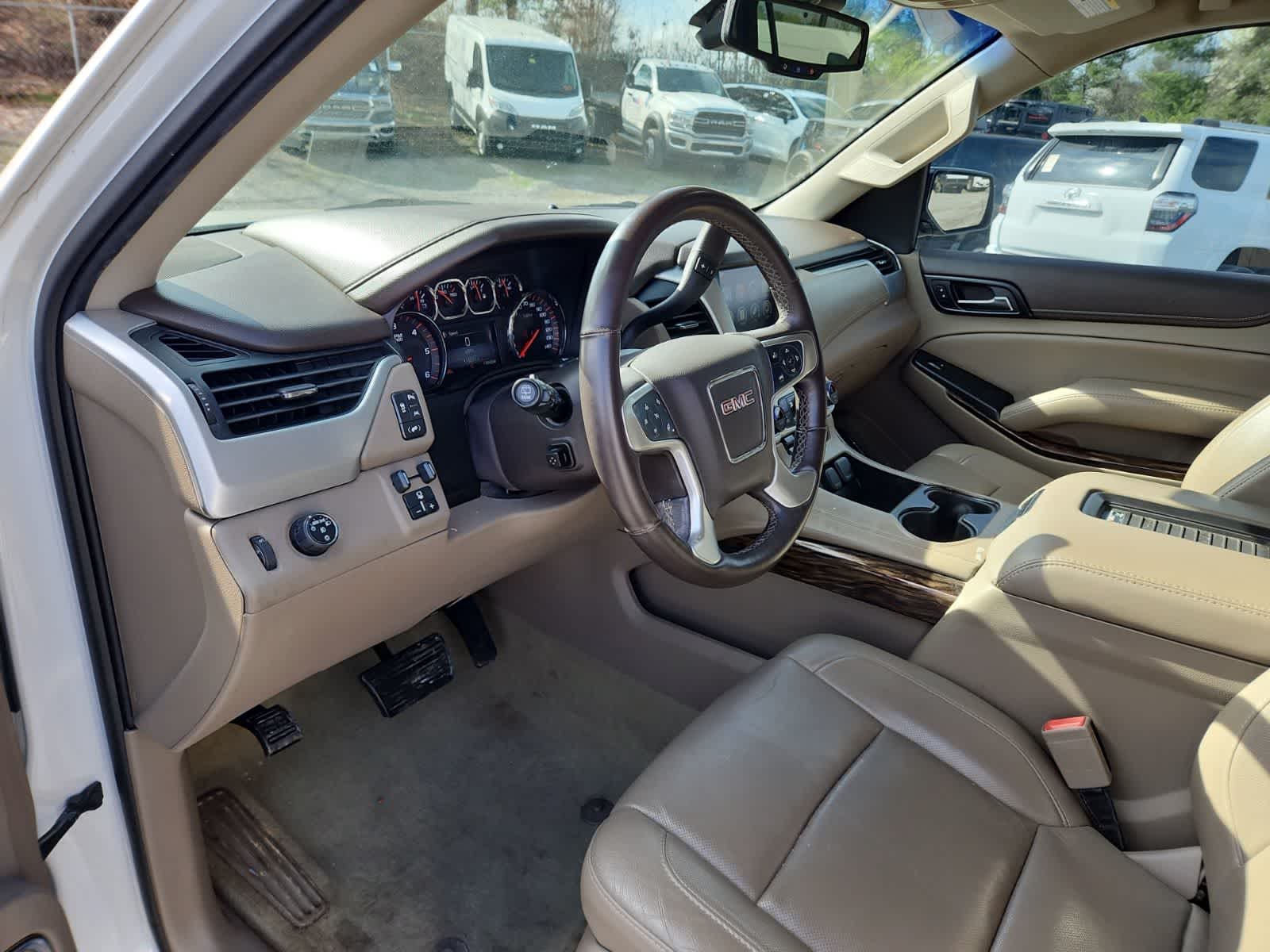 Thumbnail: 2016 GMC Yukon - 13